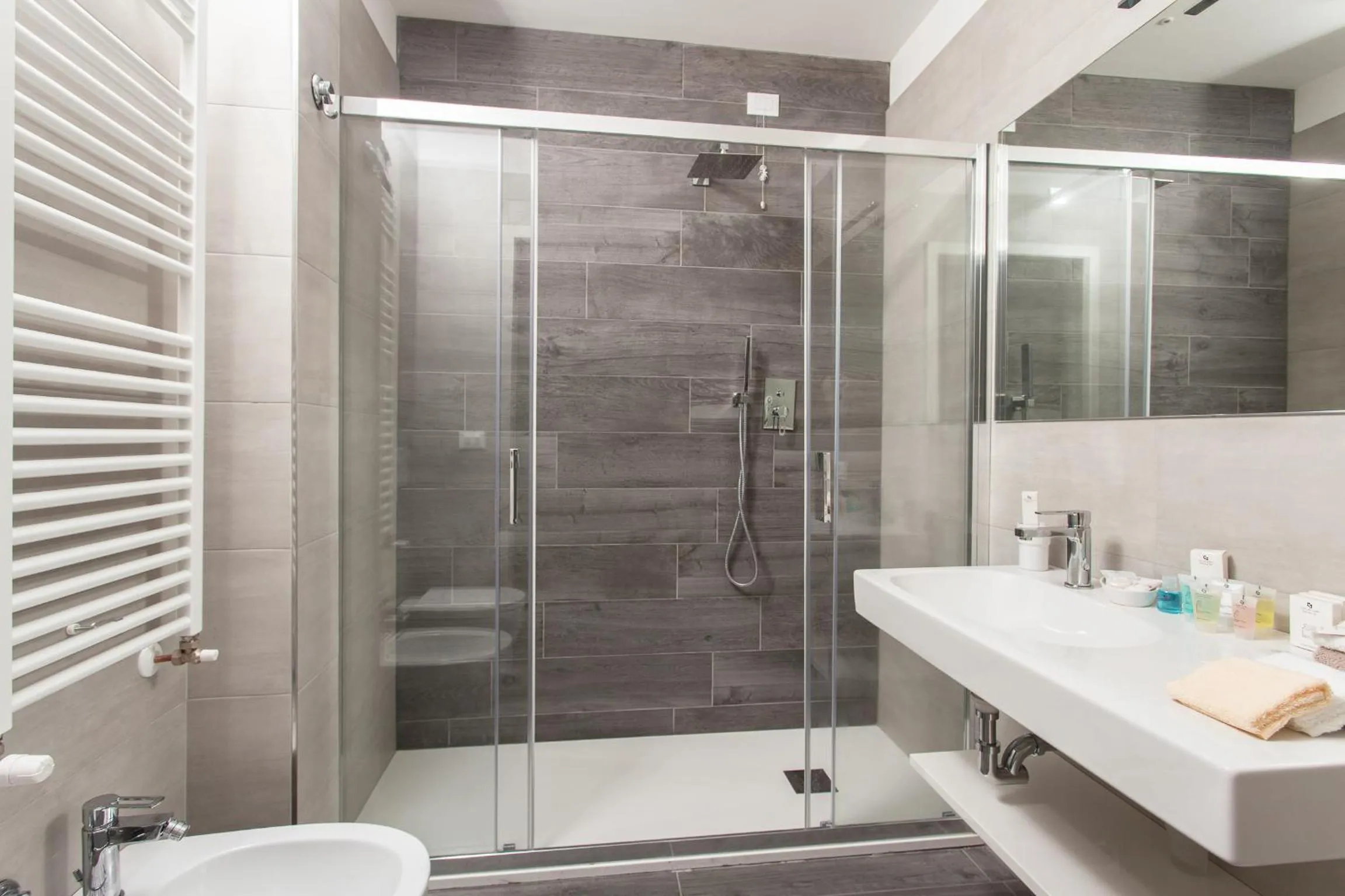 Bathroom in Hotel Nadir