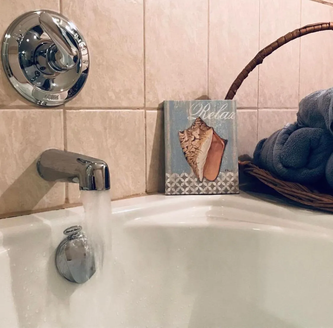 Bathroom in Innisfree Bed & Breakfast