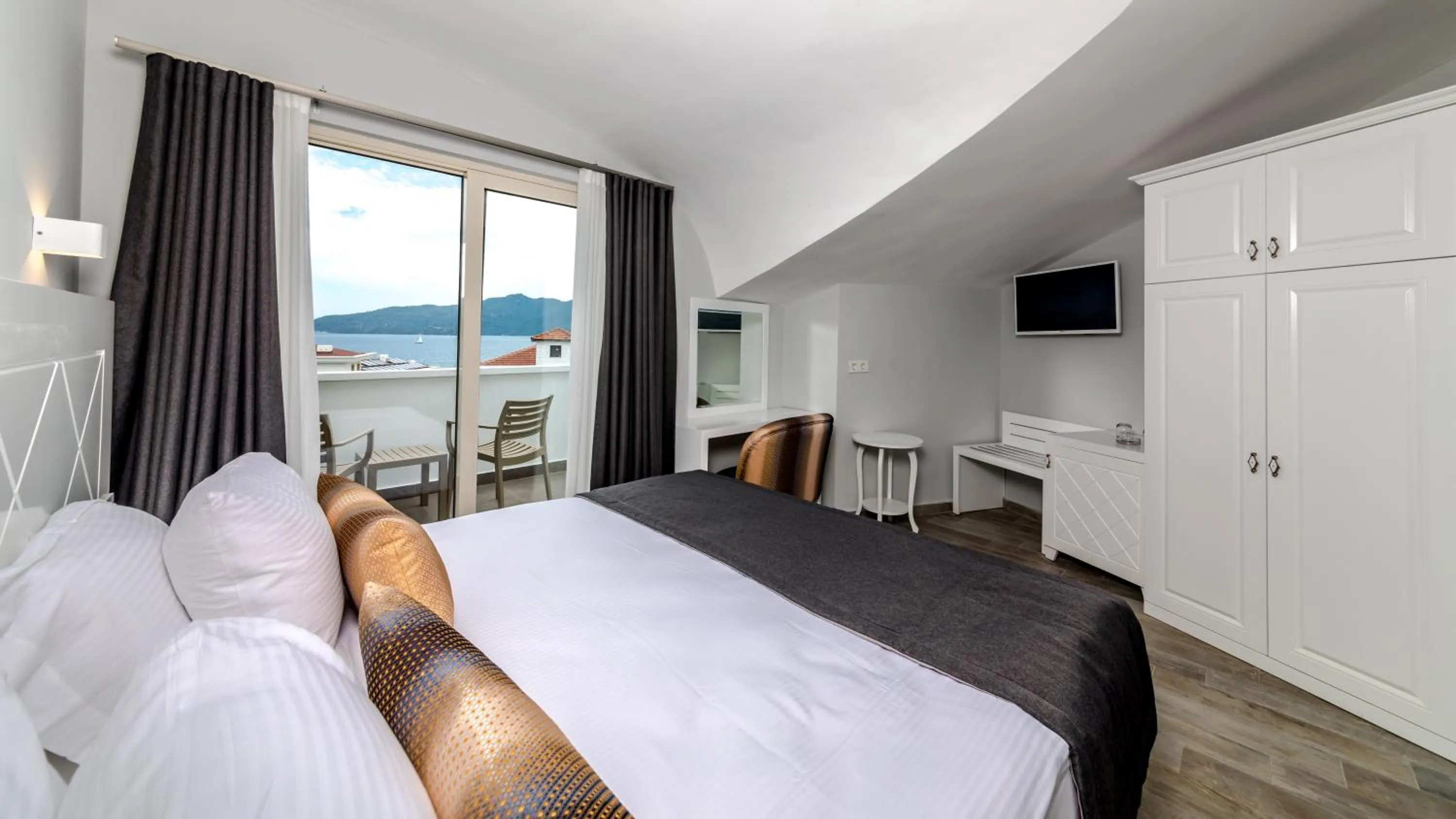 Bed in Motto Premium Hotel&Spa