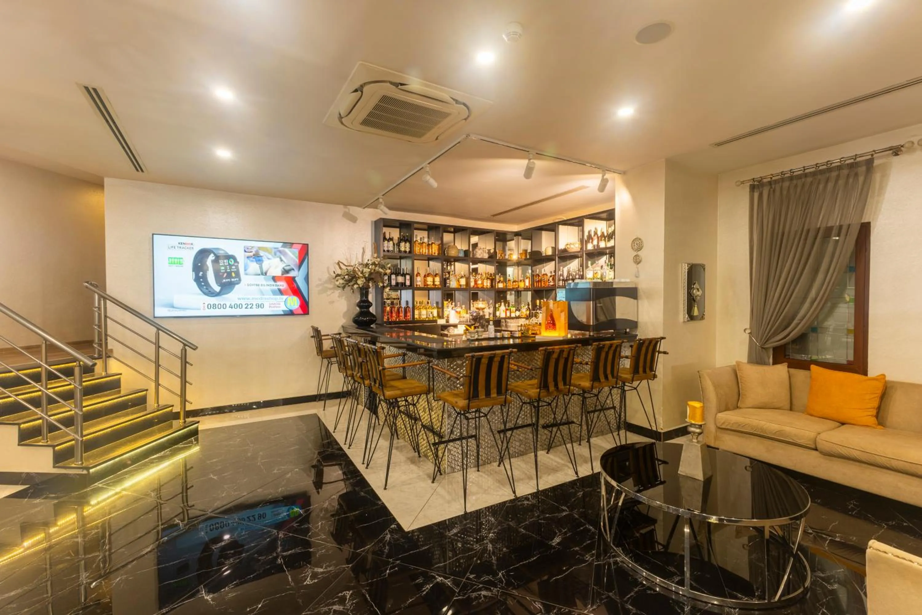 Lobby or reception in Motto Premium Hotel&Spa