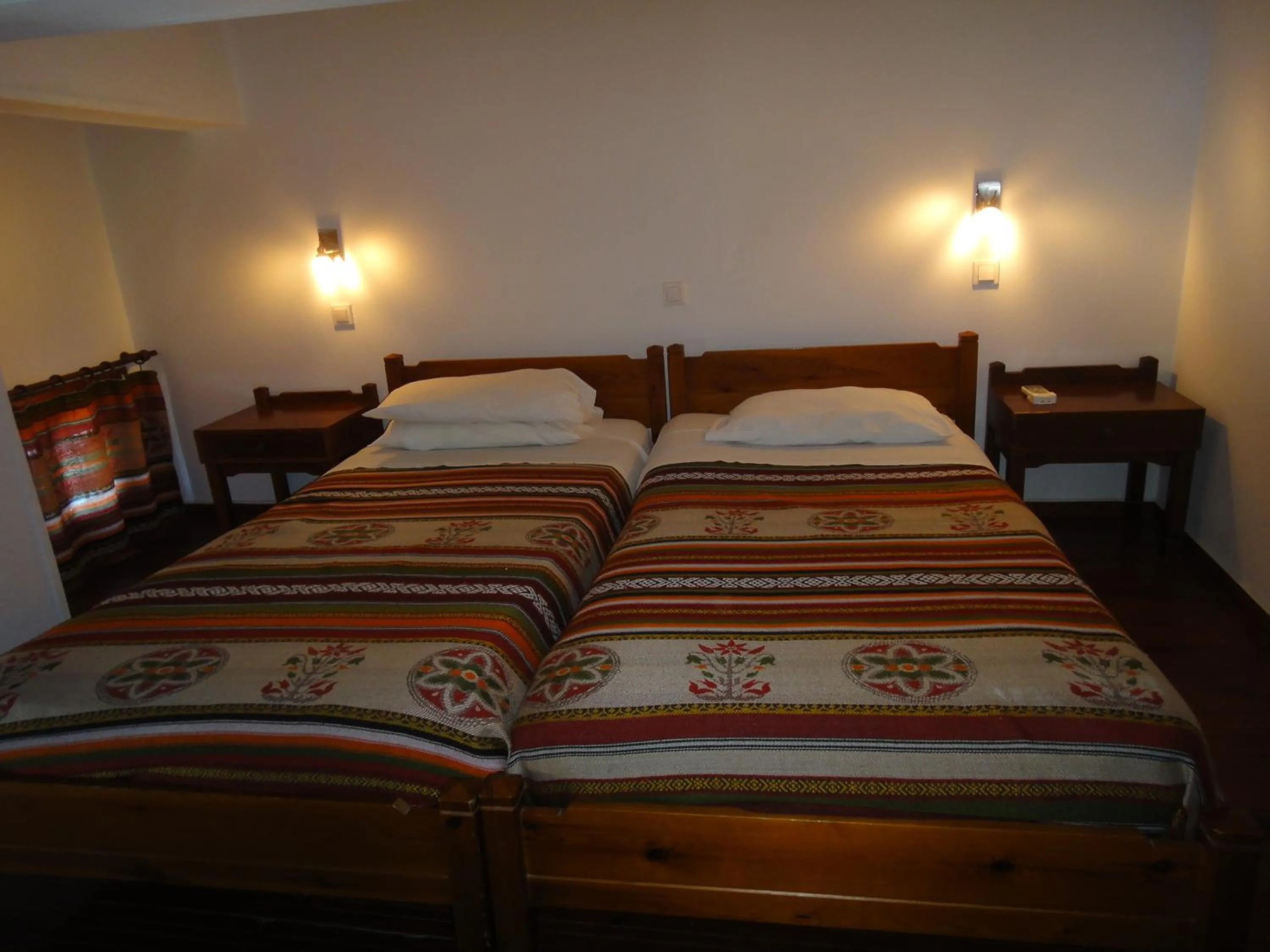 Bedroom in Captain's Suites