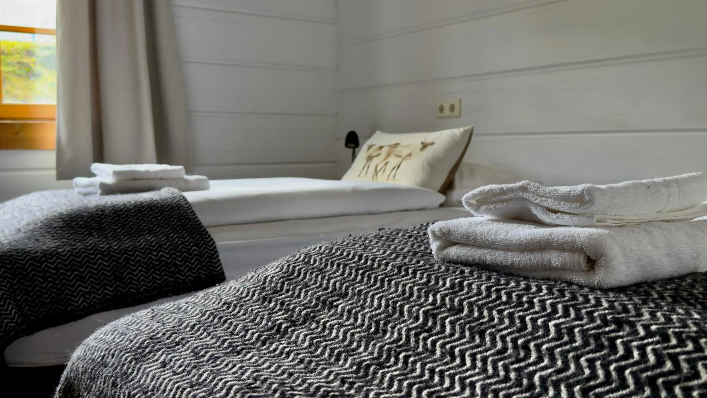 towels, Bed in Hotel Framtid