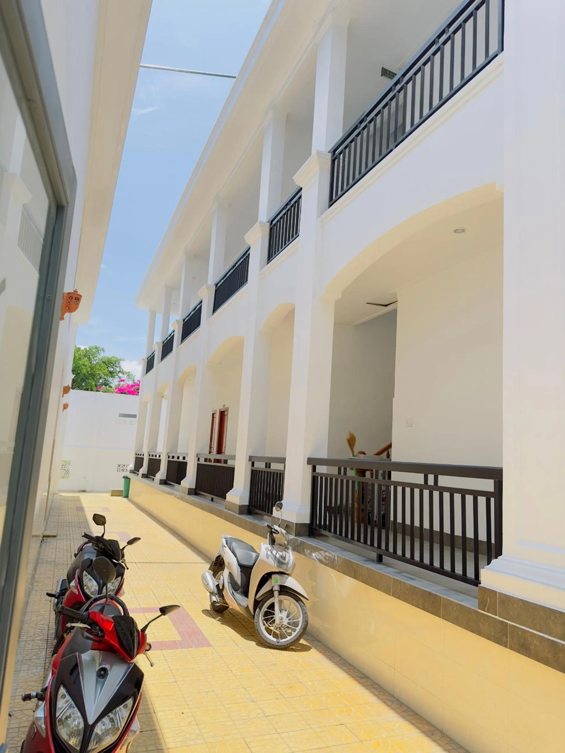 Parking in Ninh Chu 2 Hotel