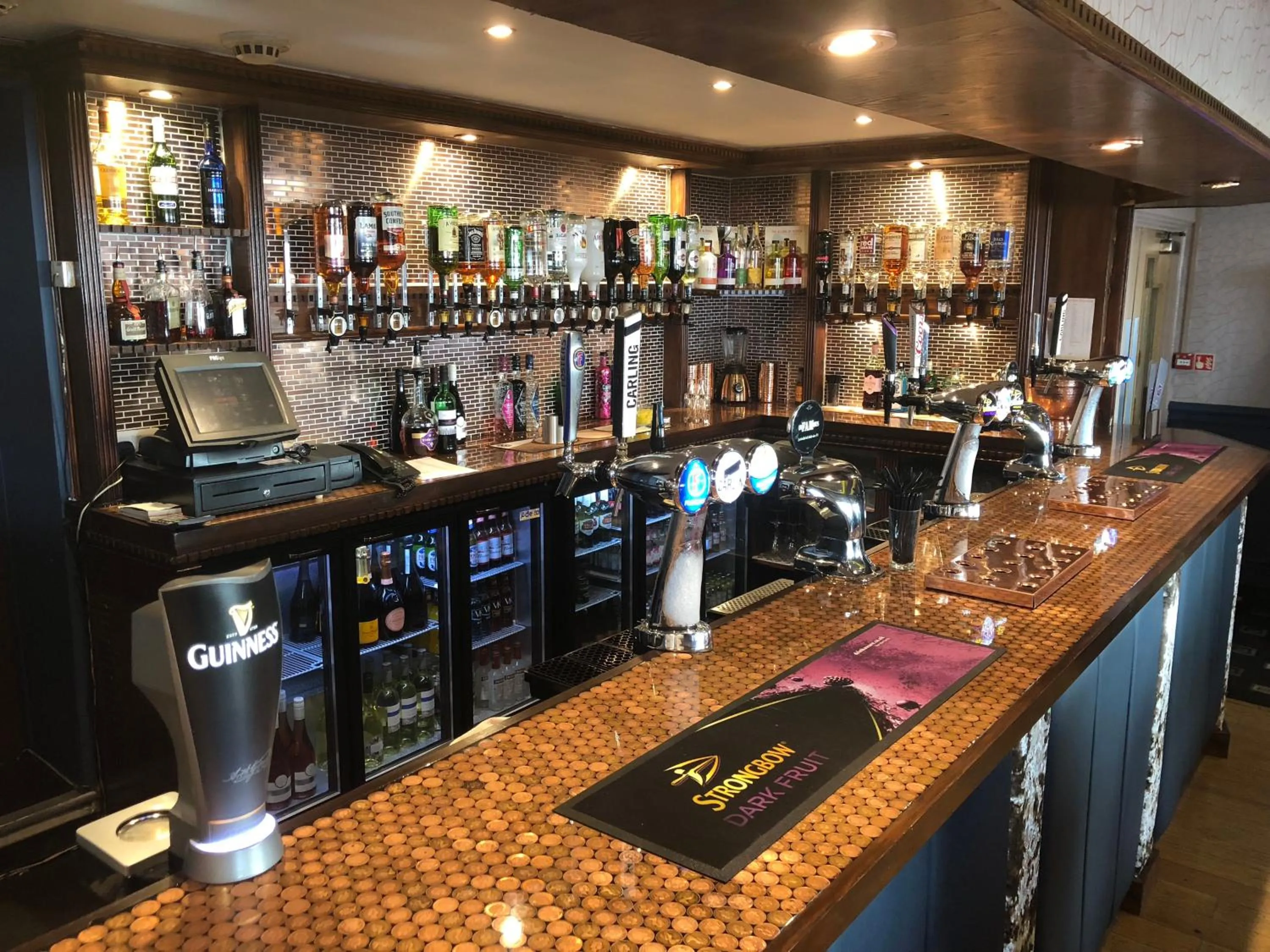 Lounge or bar in Tiffany's Hotel