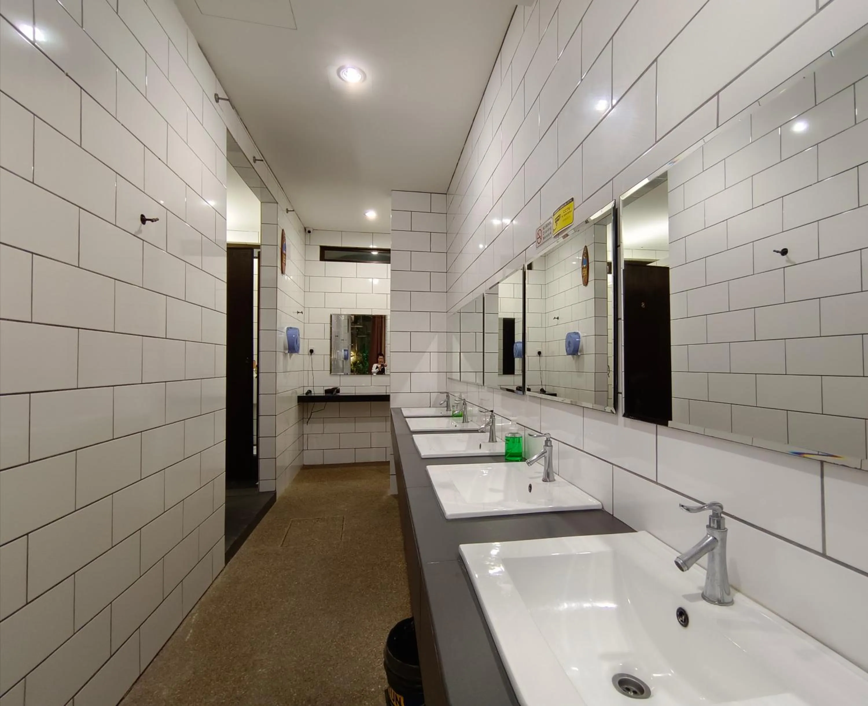 Toilet in Beds In Garden Hostel