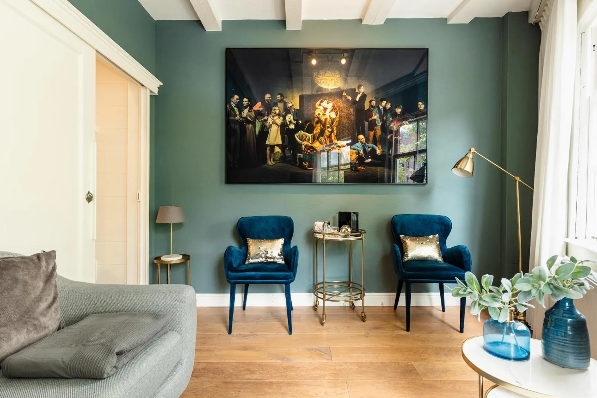 Living room in Canal Wow Suites Amsterdam