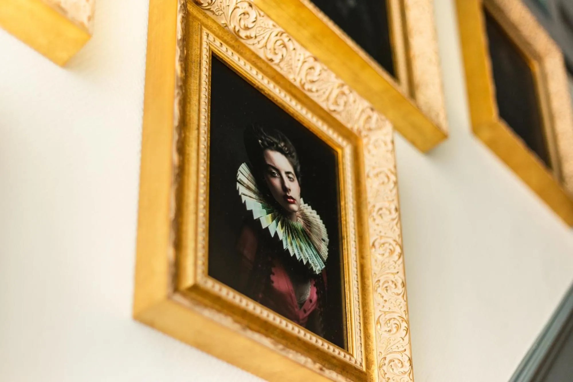 Decorative detail in Canal Wow Suites Amsterdam