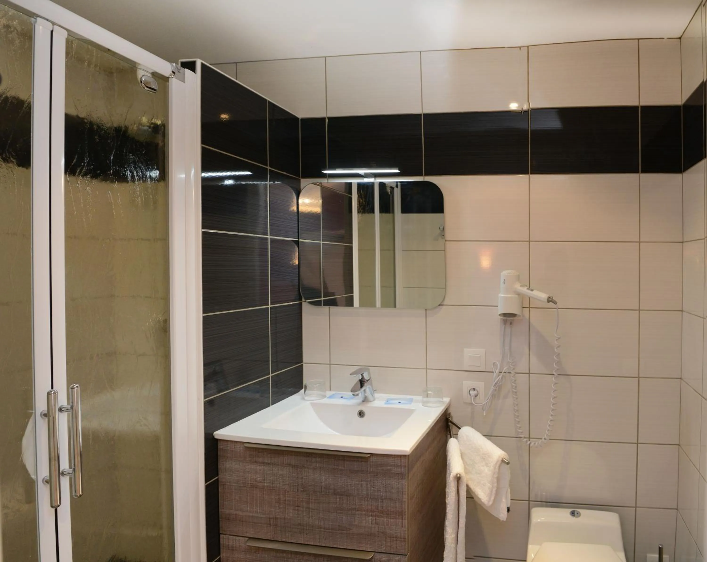 Bathroom in Logis Chez Germaine