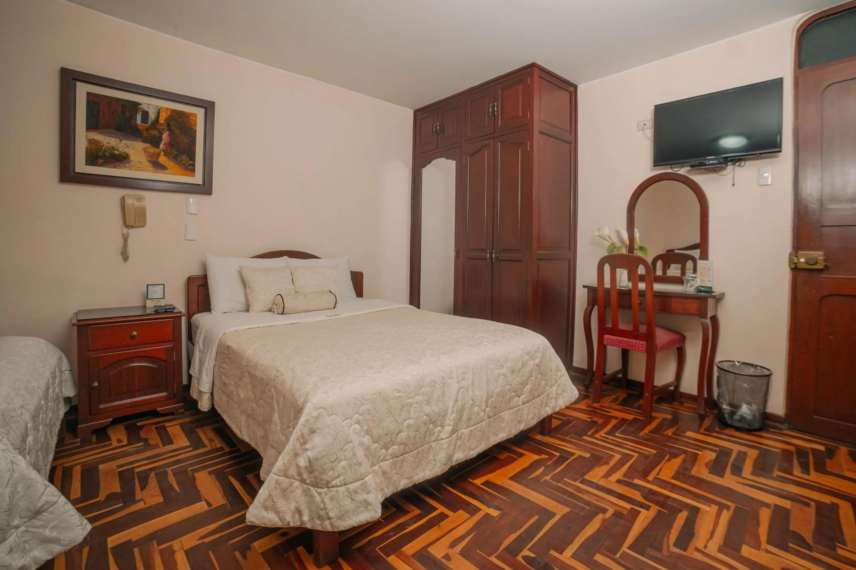 Decorative detail, Bed in Hotel Torre Norte