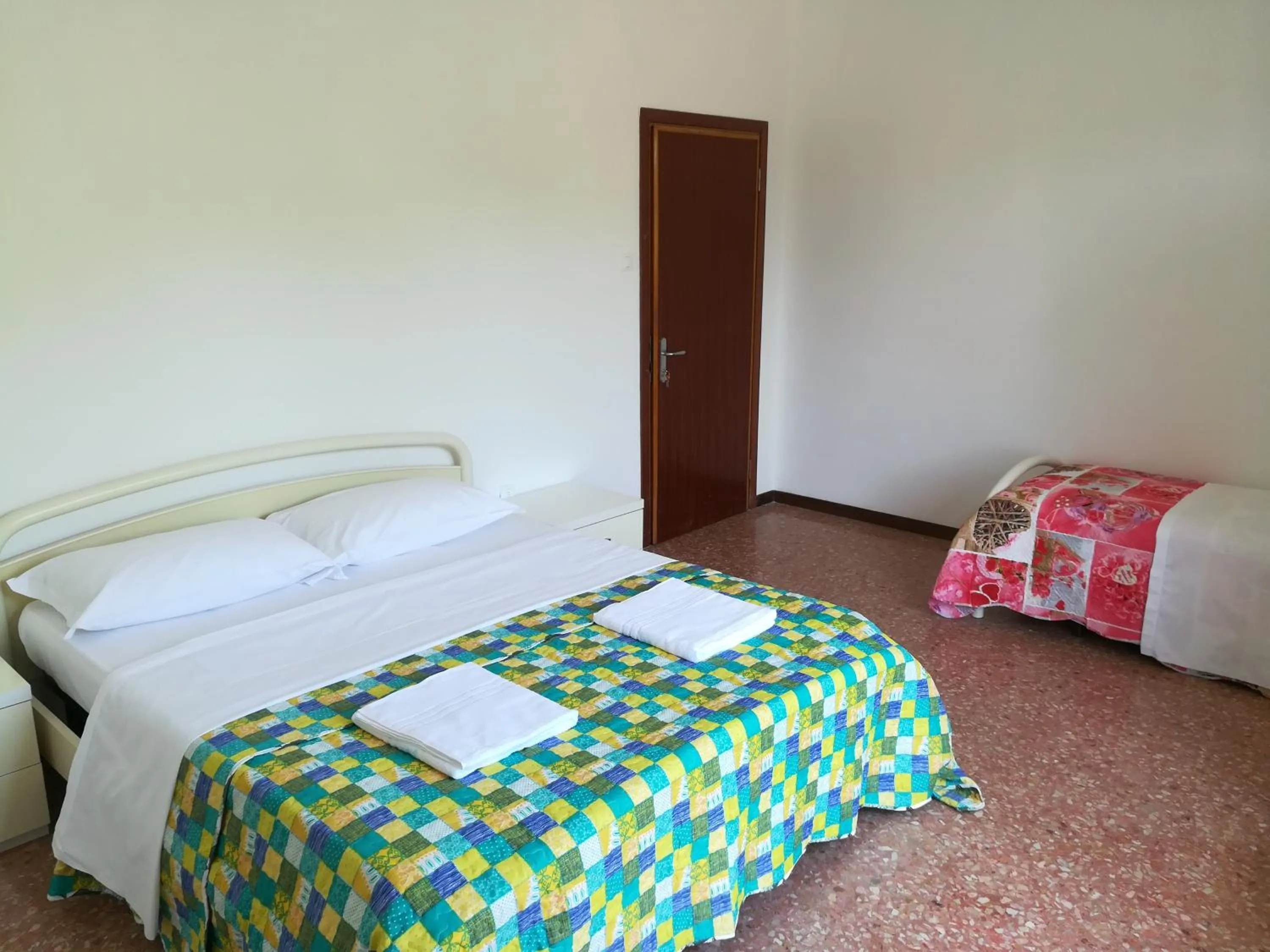 Bed in Venice Garden House