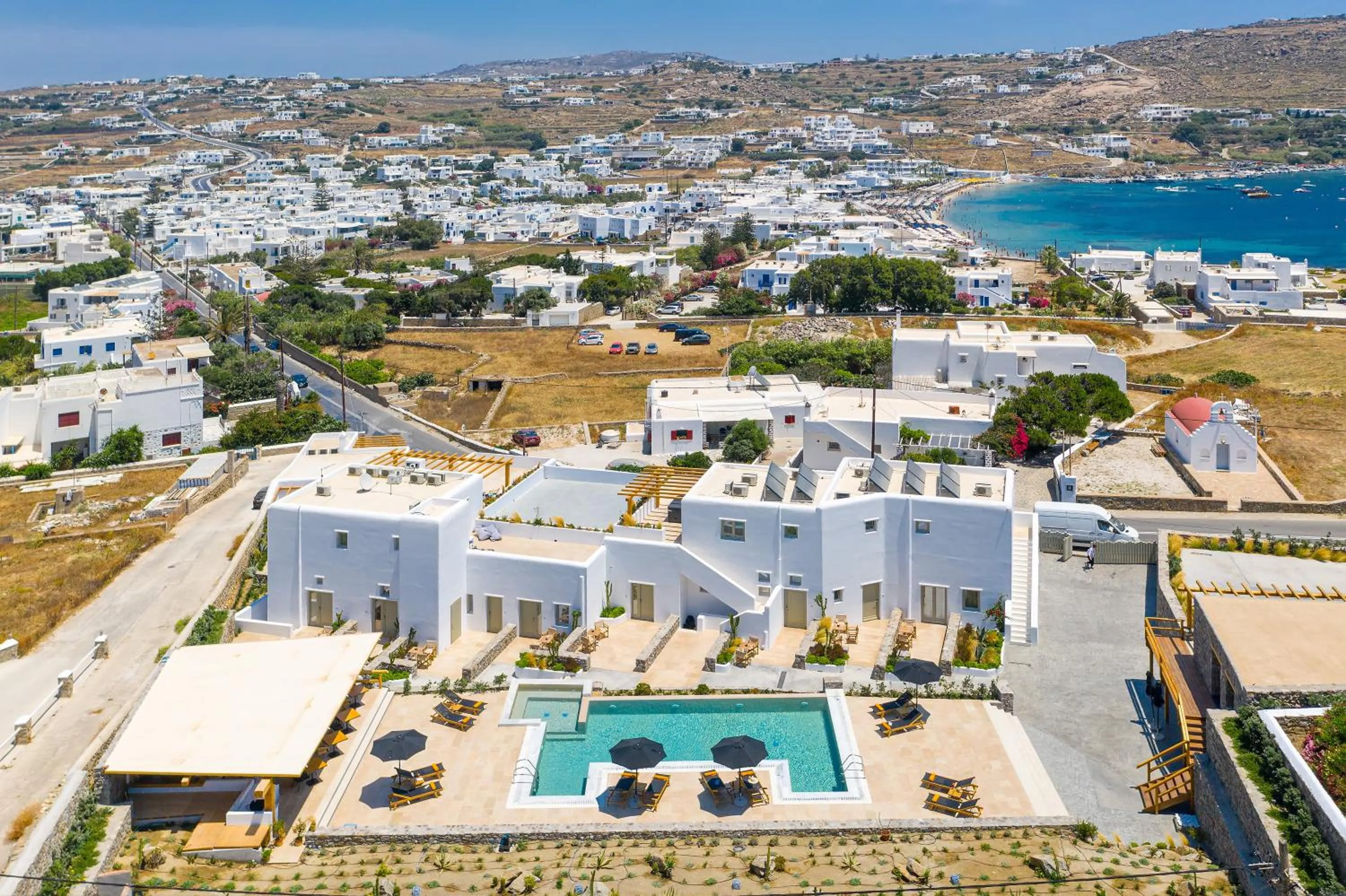 Swimming pool in Mykonos Cactus