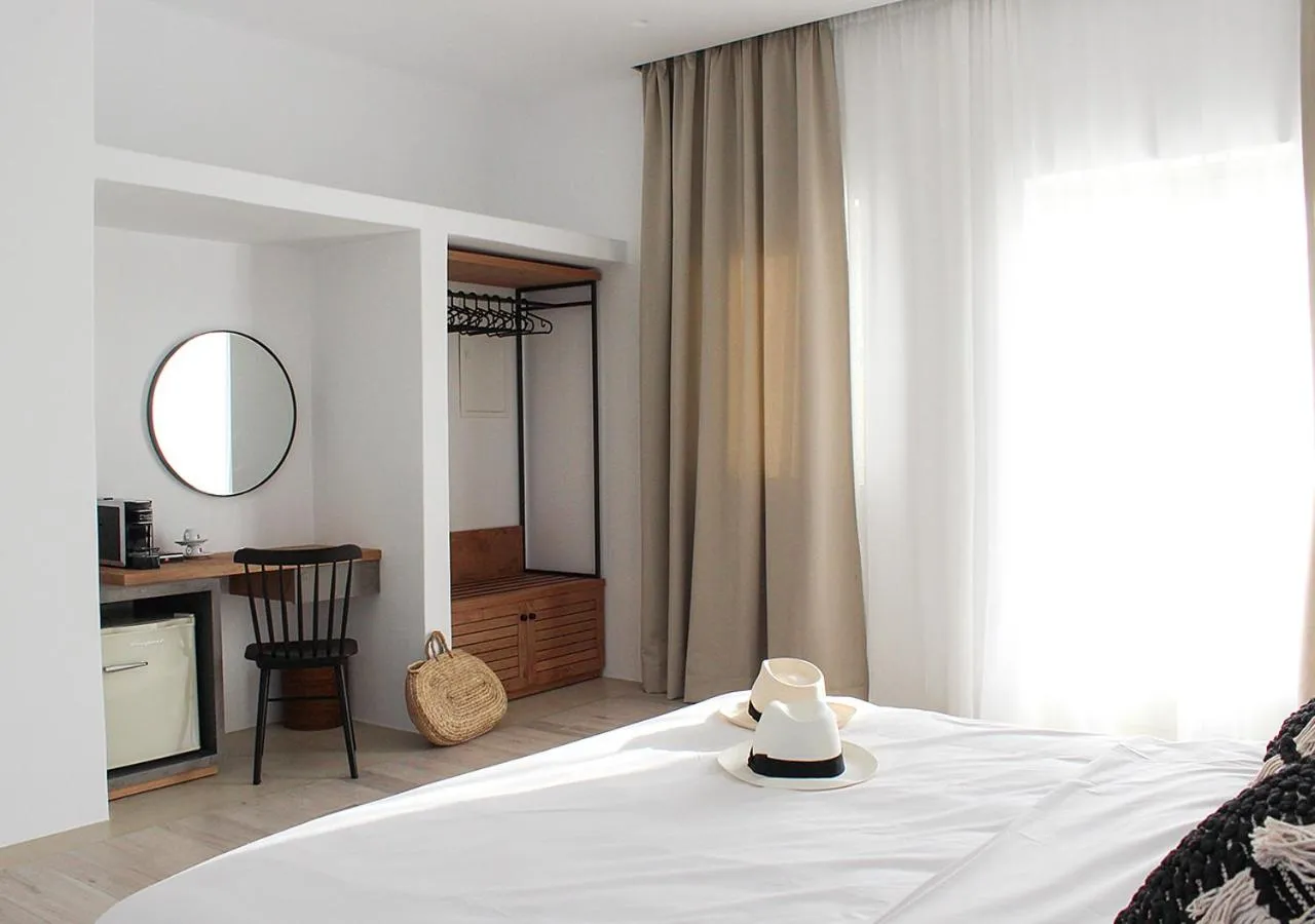 Bed in Mykonos Cactus