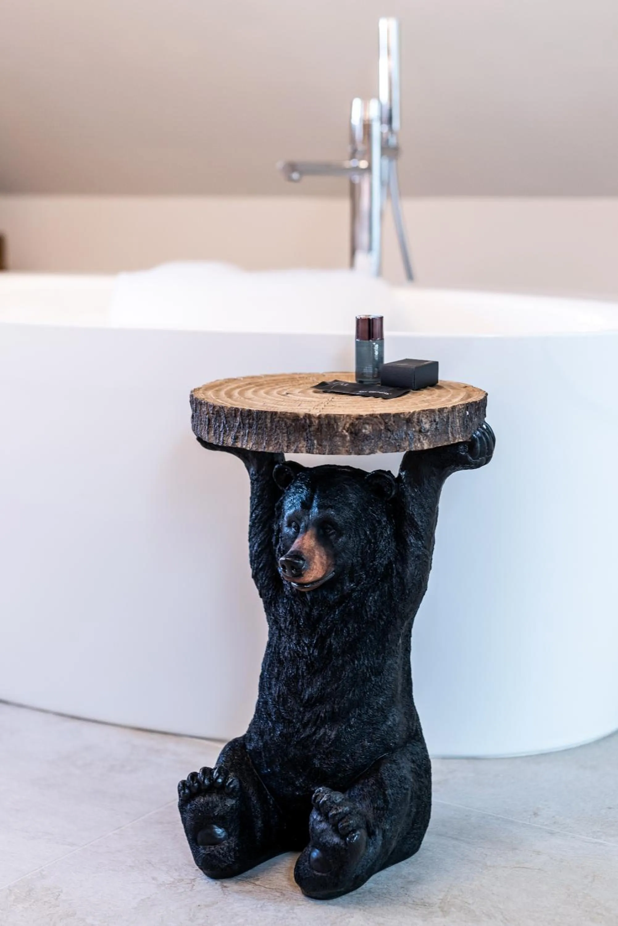 Bath in Hotel Clemar