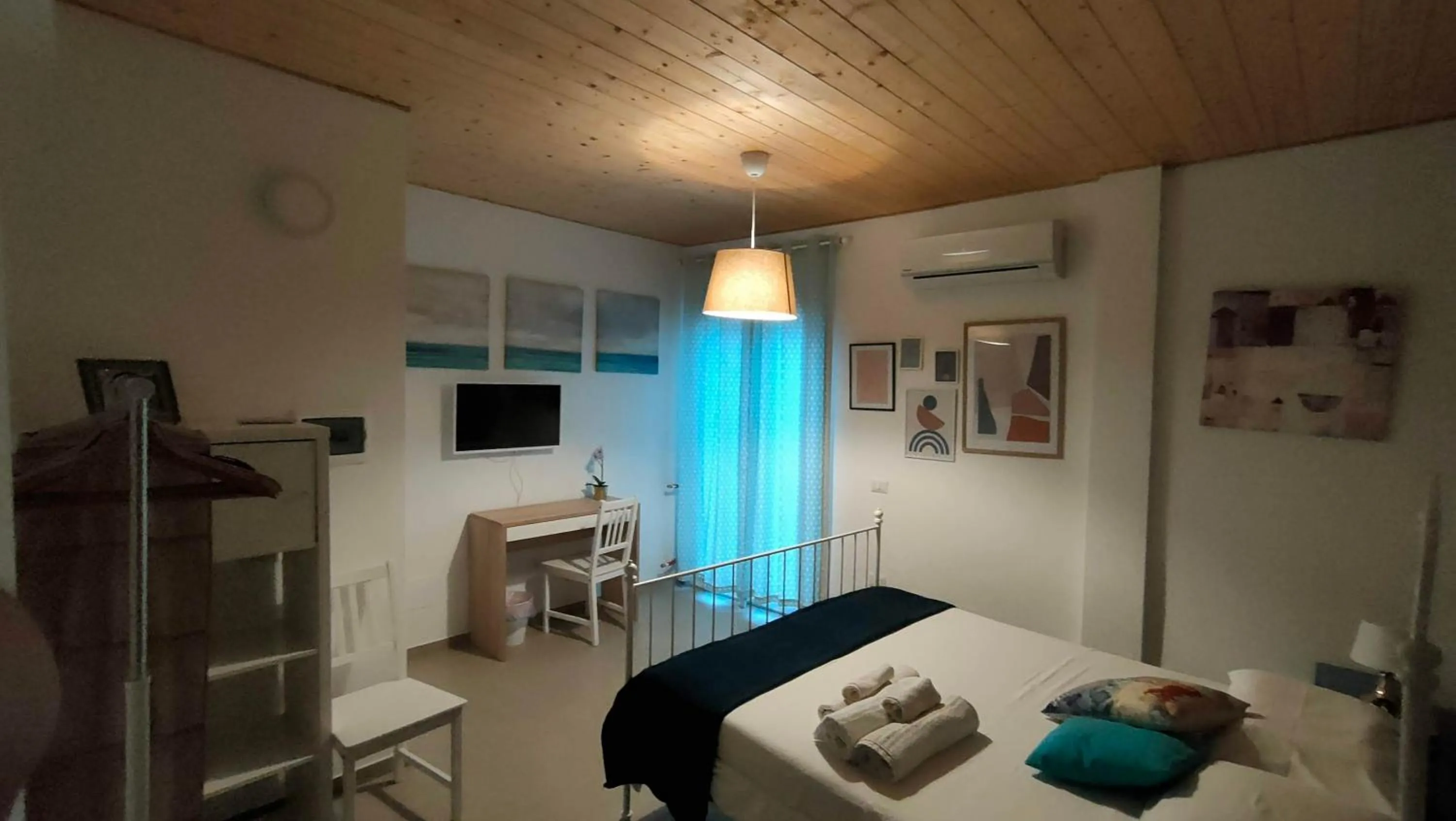 Bedroom, Bed in Casa Vacanze Gloria