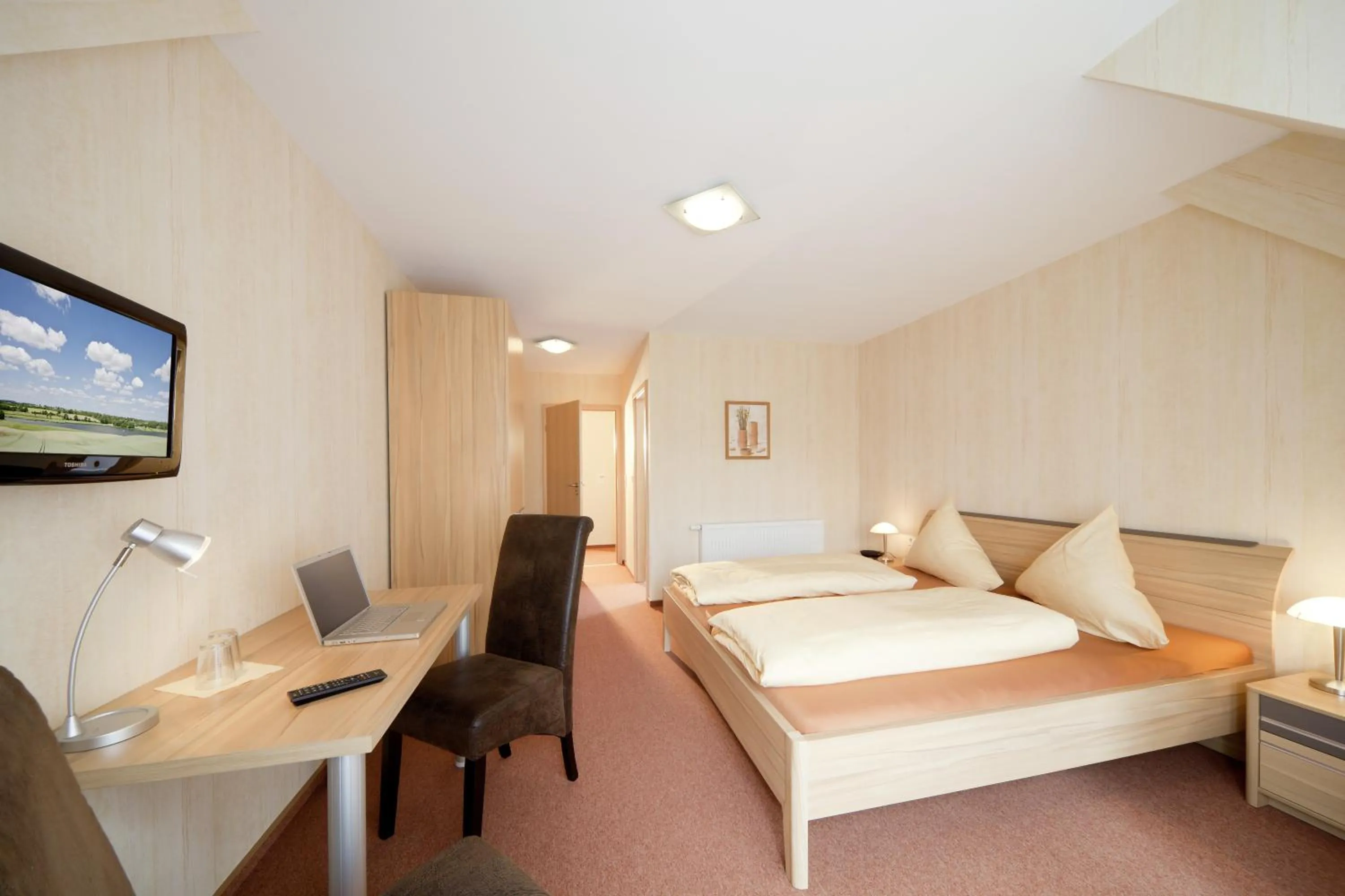 Bed in Pension am Schlossberg