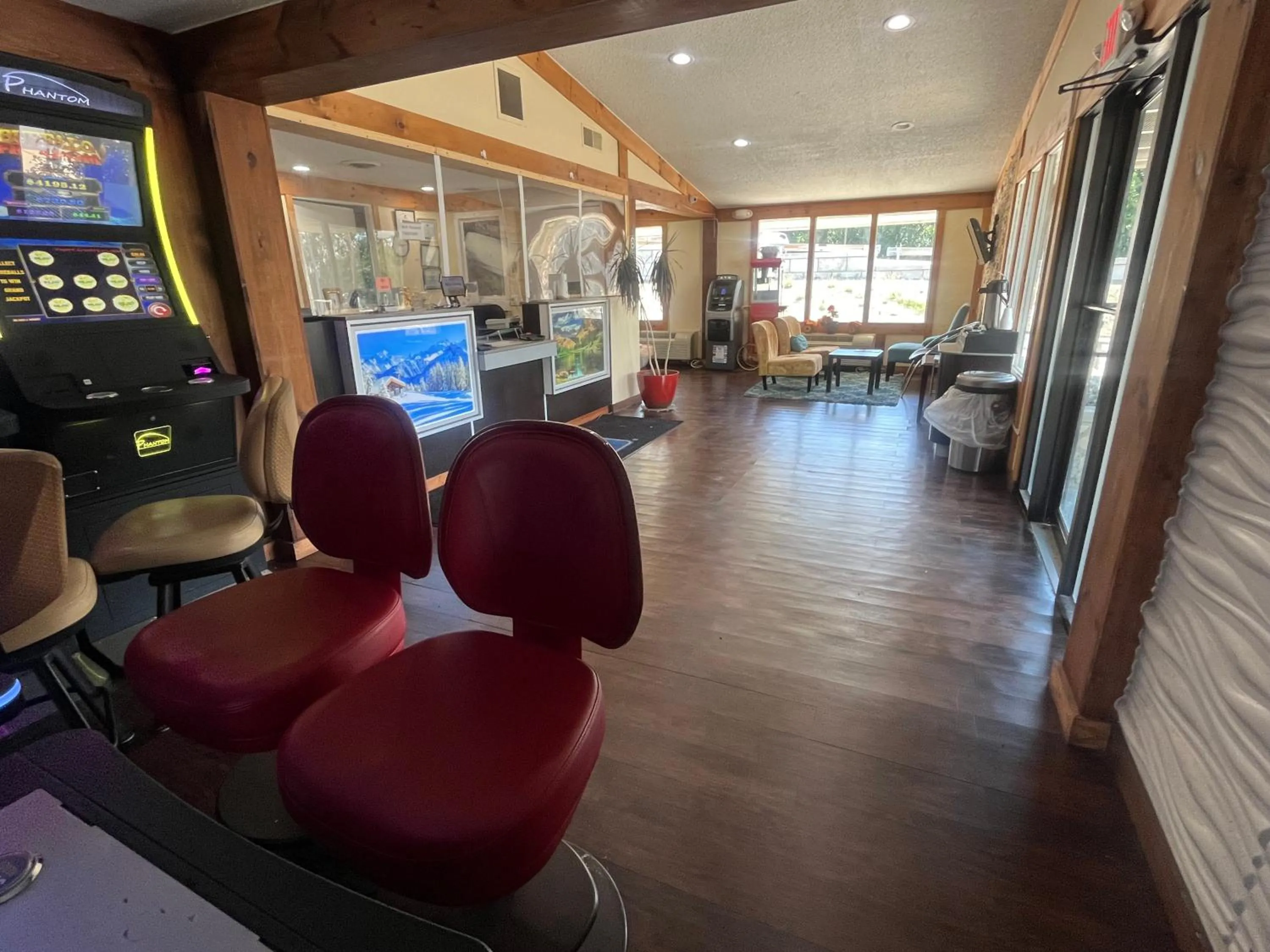 Lobby or reception in Rodeway Inn Washington PA