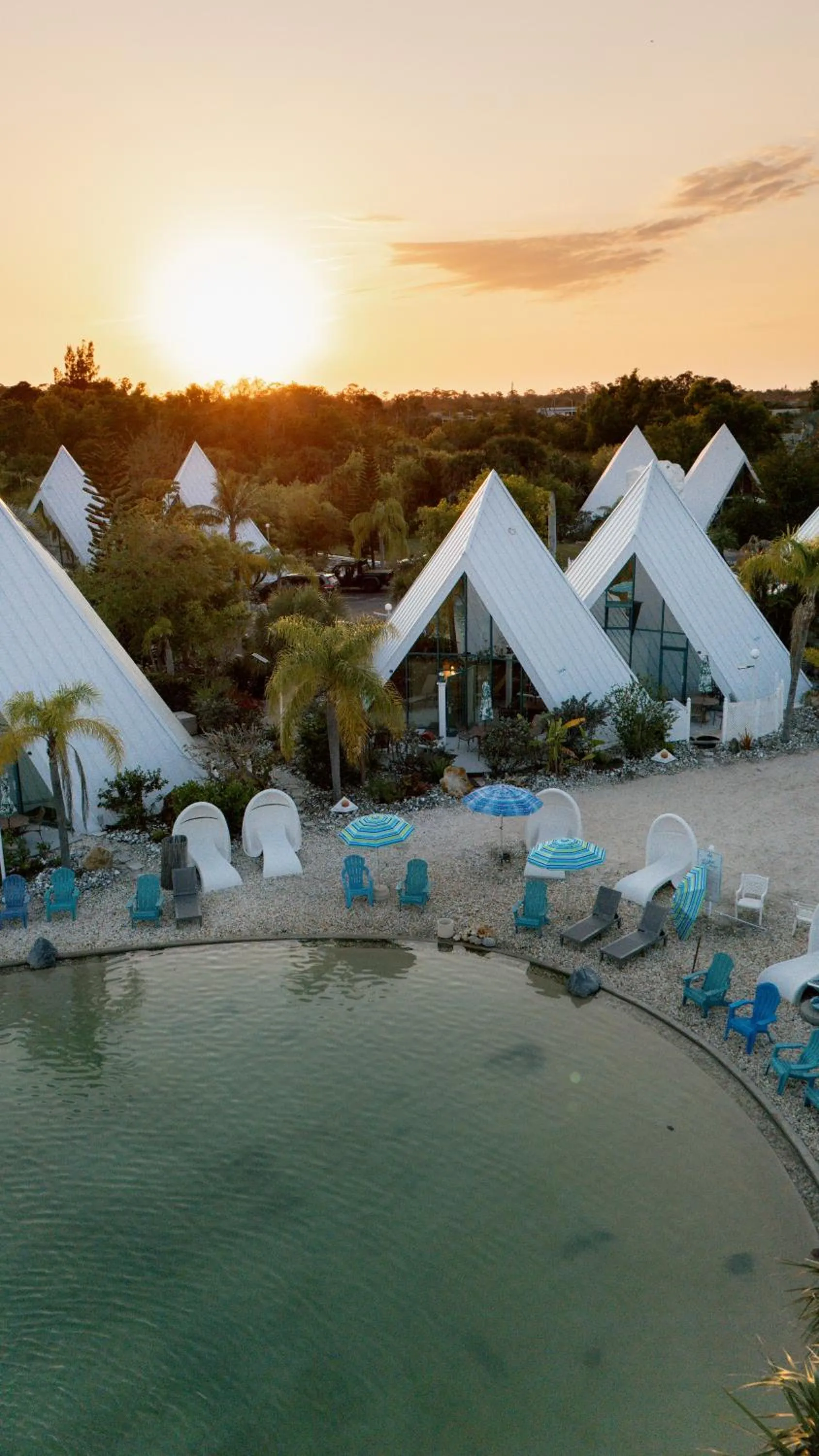Pool view in Pyramids in Florida