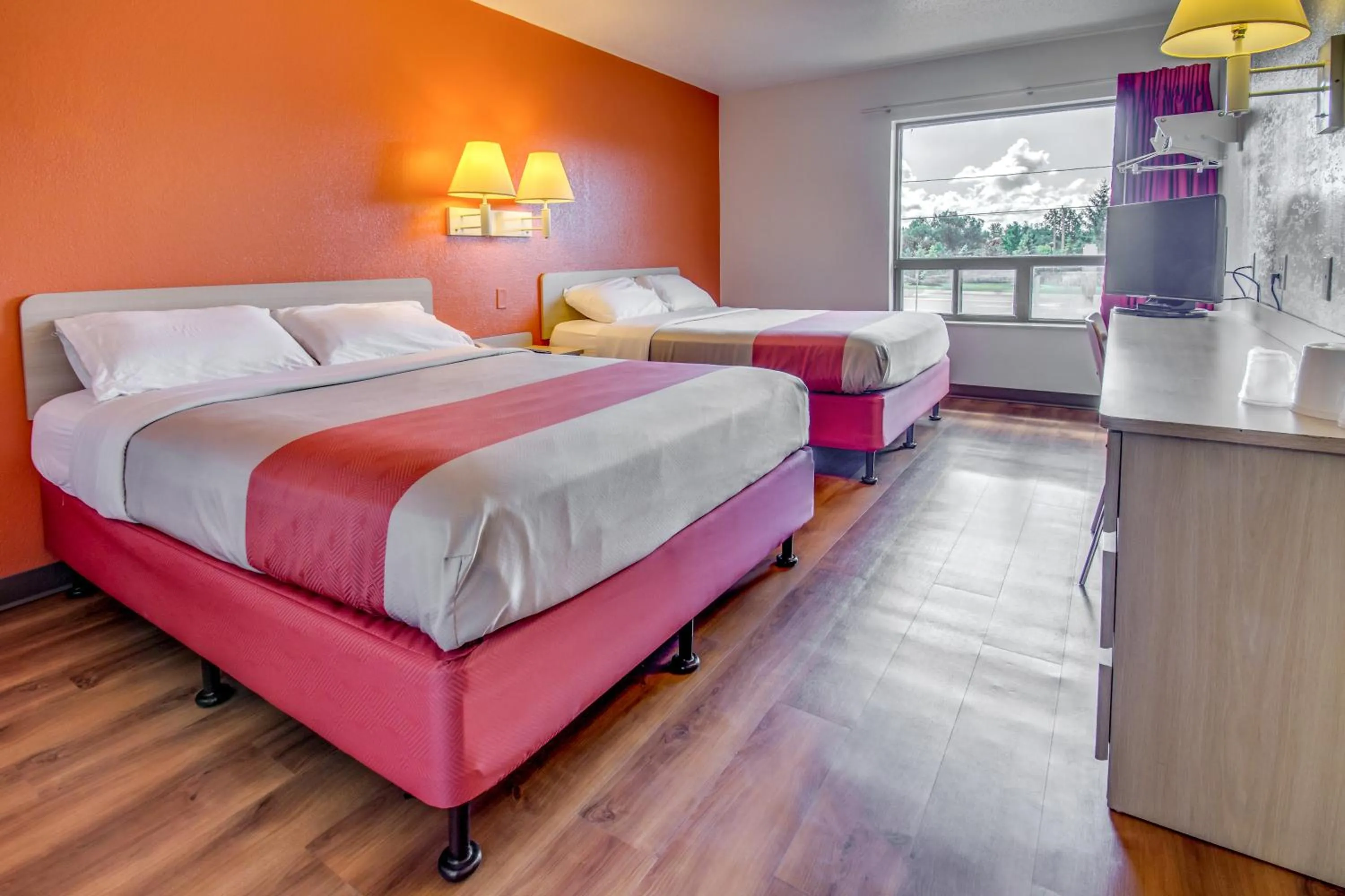 Bed in Motel 6-Amherst, NY - Buffalo