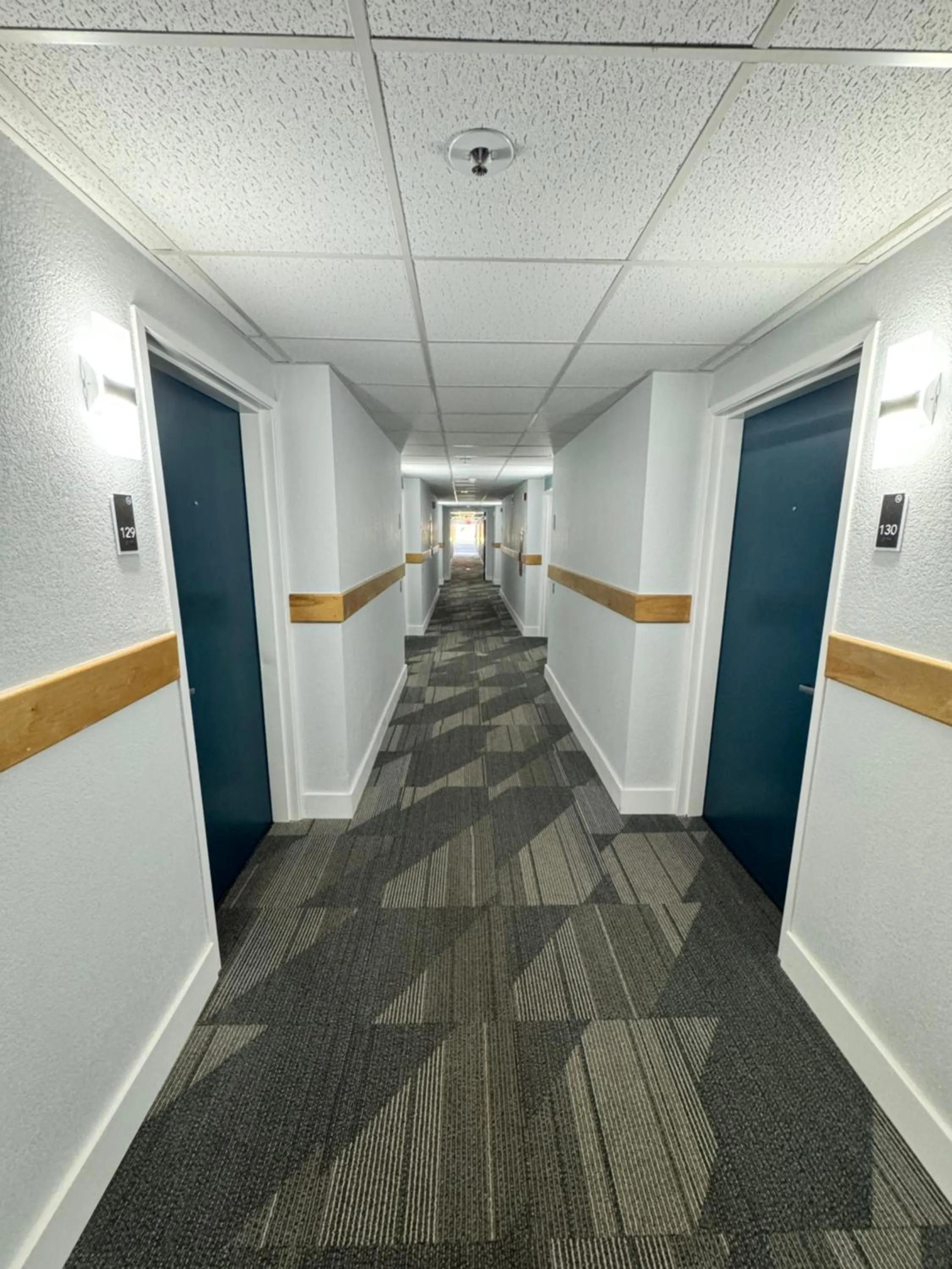 Property building in Motel 6 East Syracuse, NY - Airport