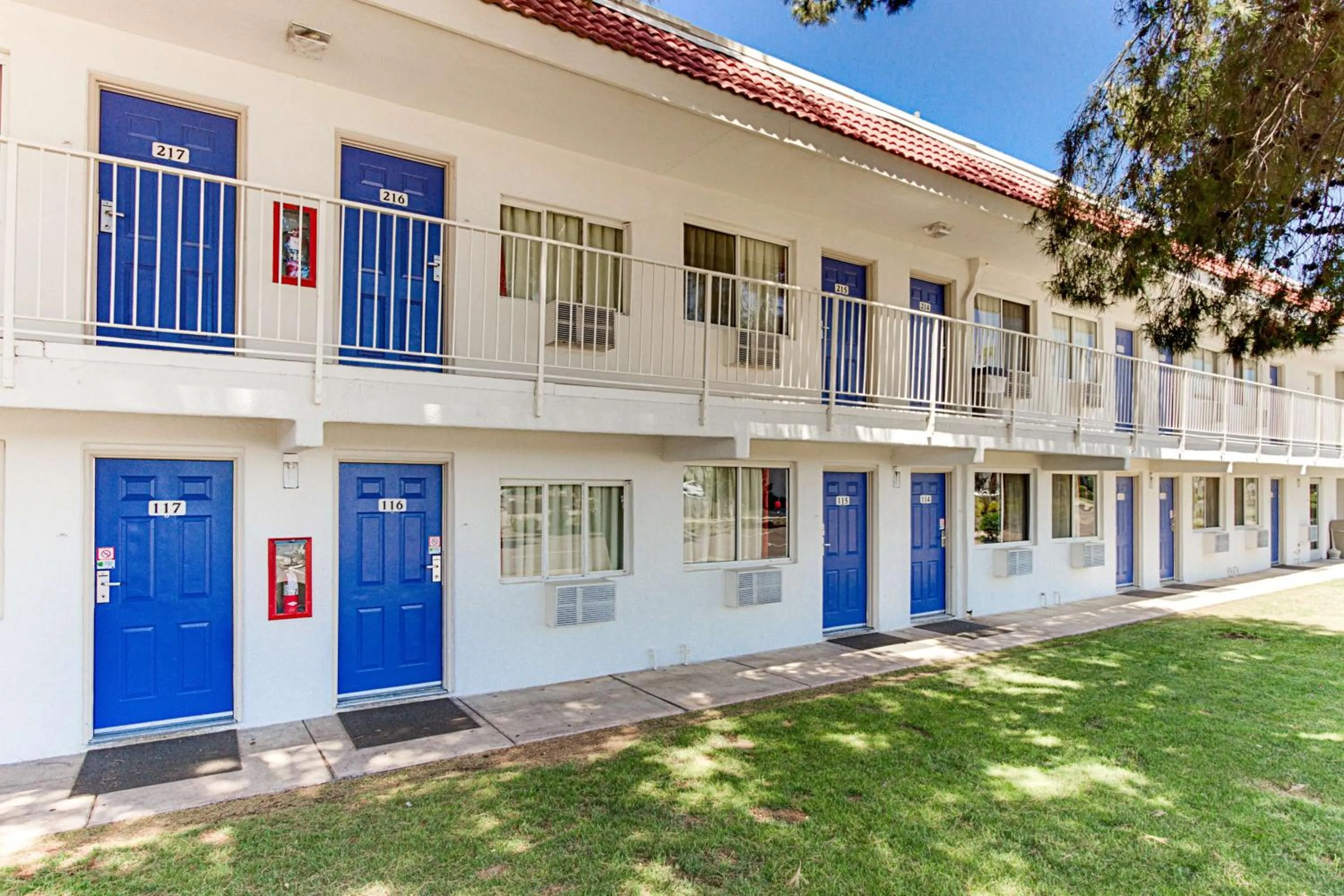 Property building in Motel 6-Tempe, AZ - Scottsdale South