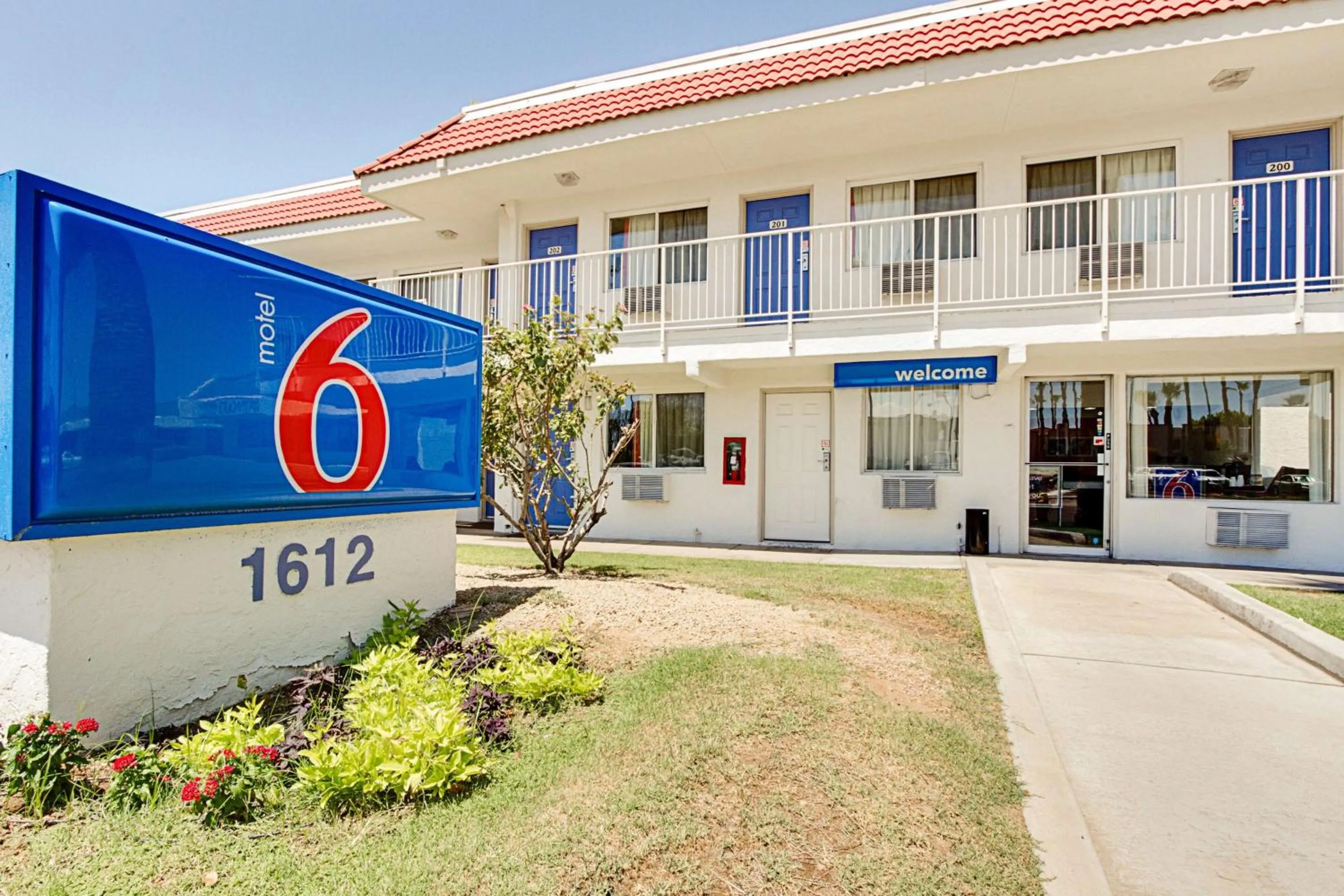 Property building in Motel 6-Tempe, AZ - Scottsdale South