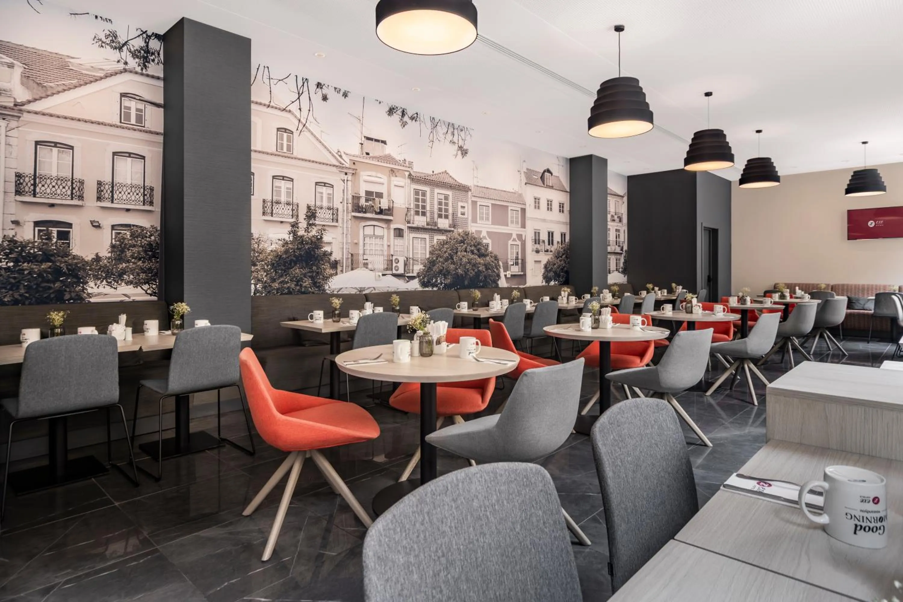 Breakfast in EXE Liberdade