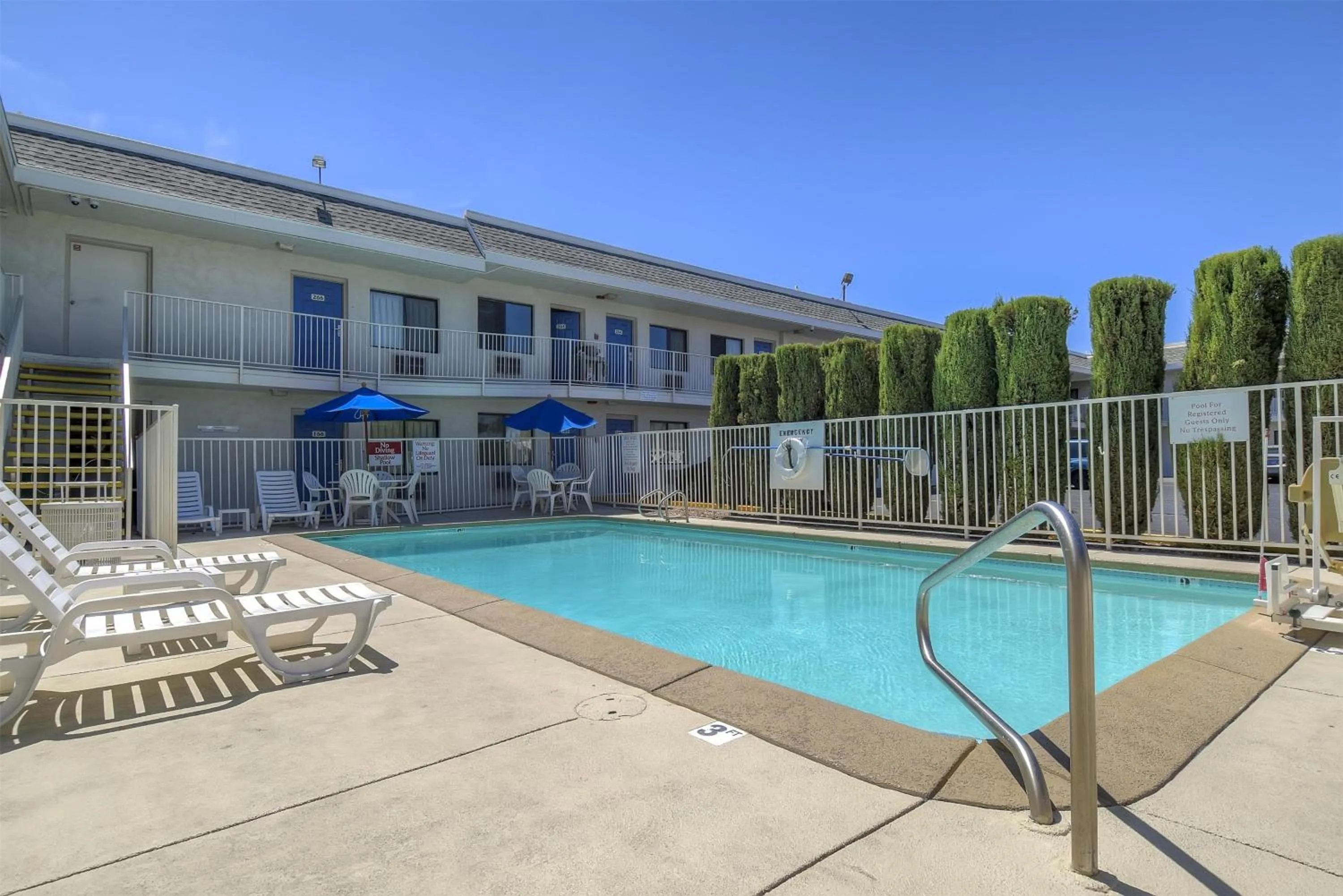 Pool view in Motel 6 Las Vegas, NV – I-15 Stadium