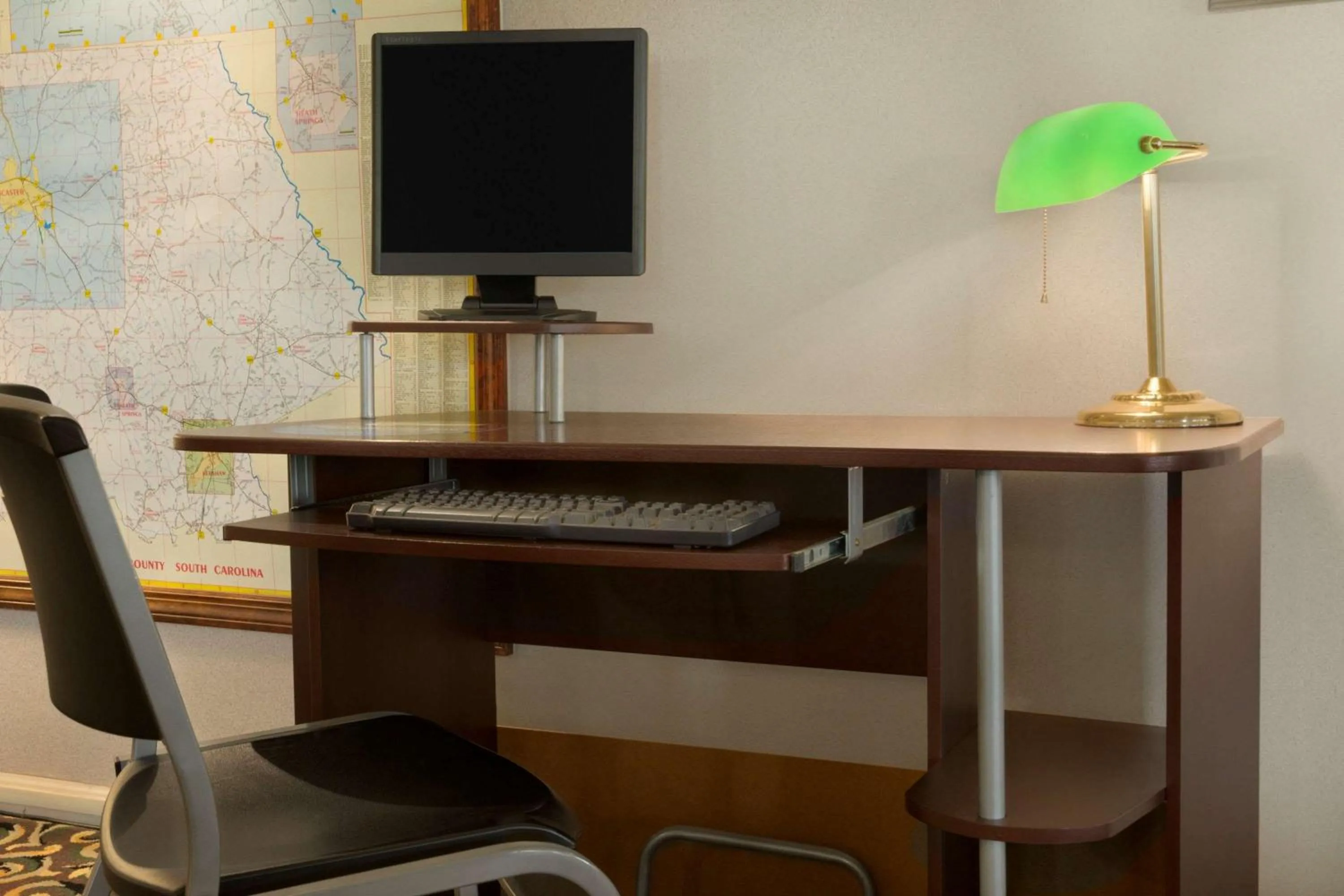 On site in Super 8 by Wyndham Lancaster