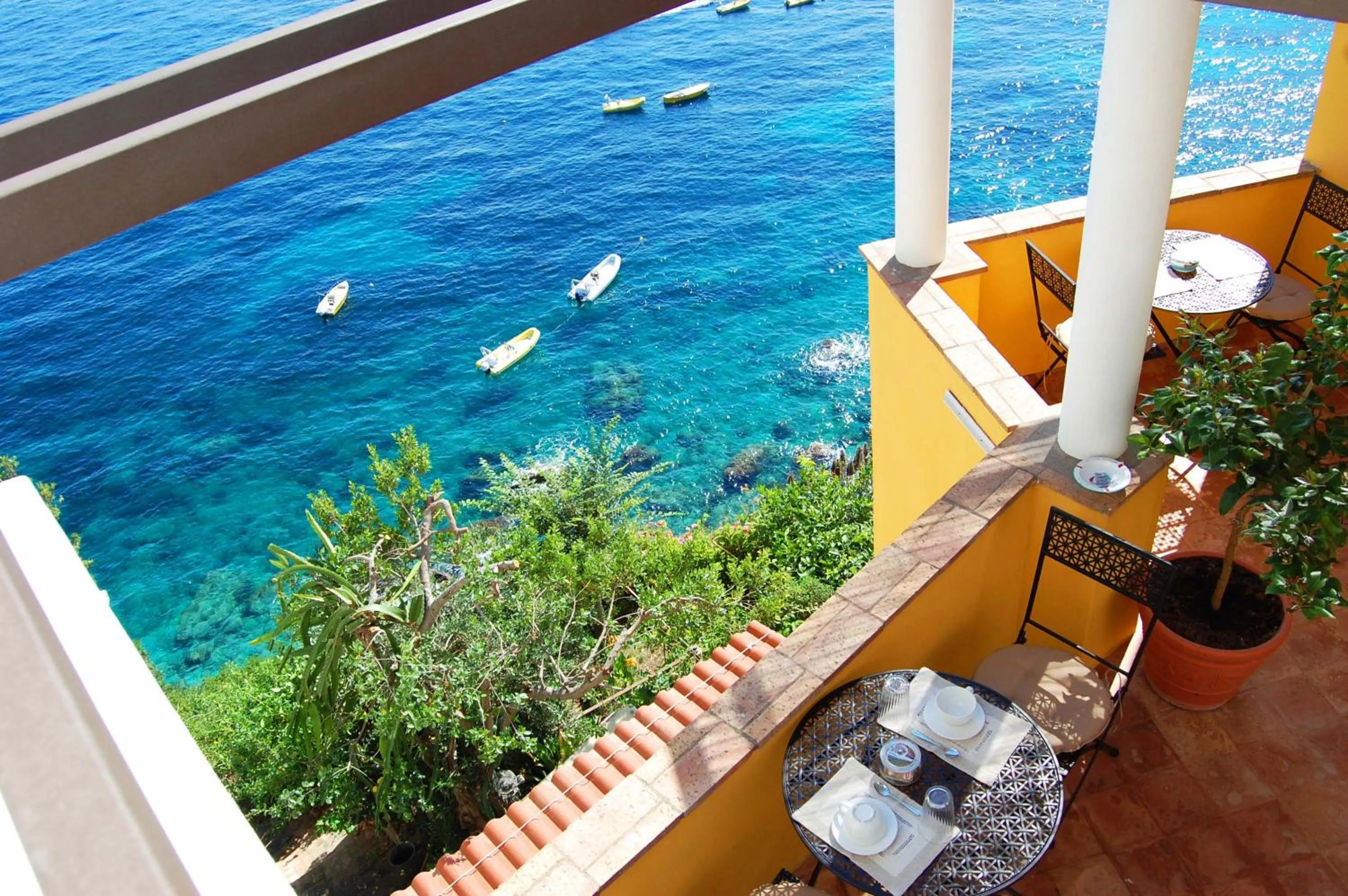 Property building in La Terrazza sul Mare
