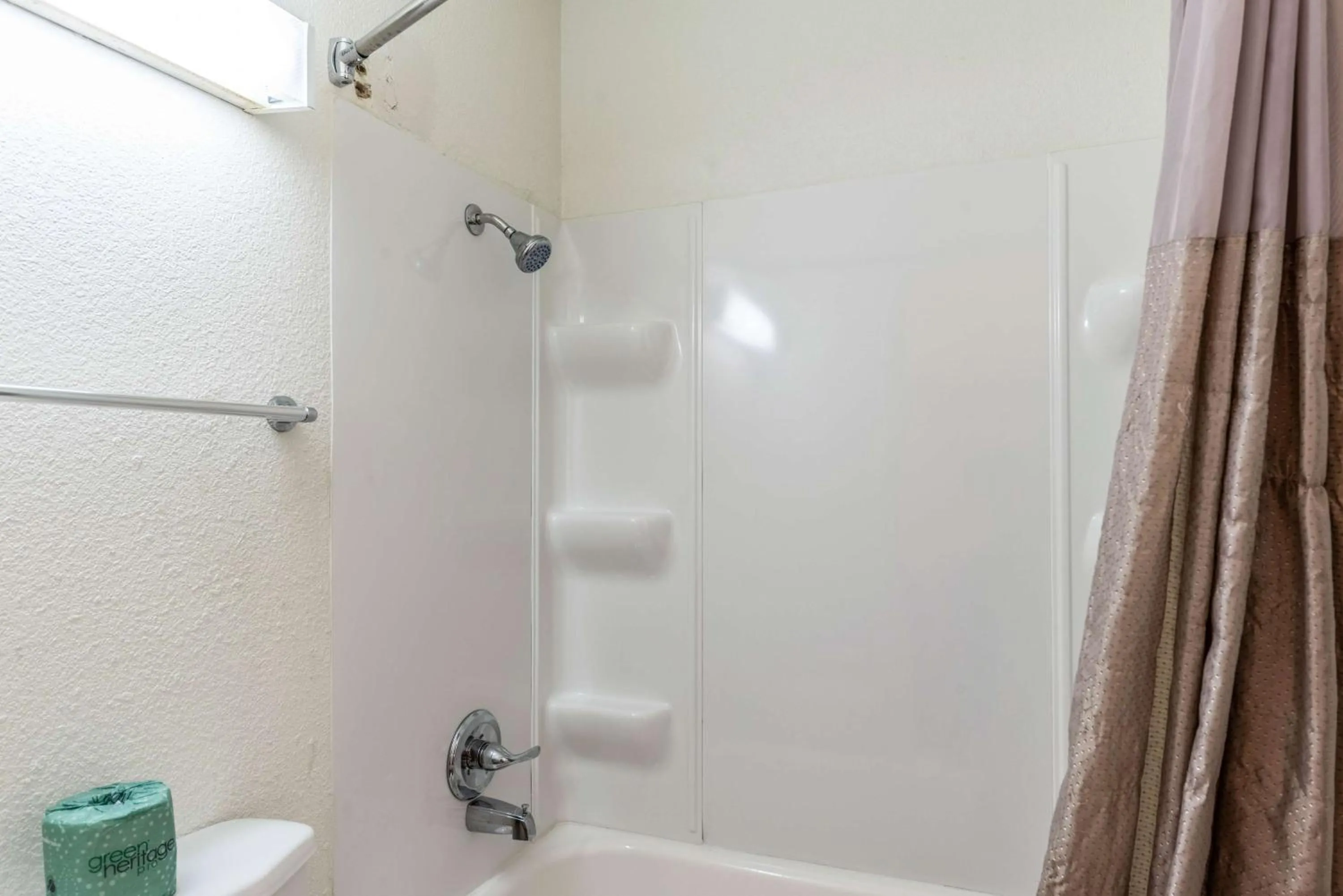 Shower in Motel 6-North Richland Hills, TX