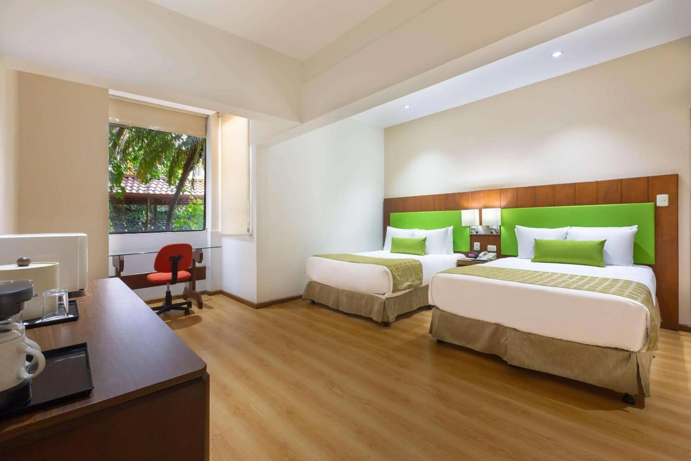 Bedroom, Bed in Country Inn & Suites by Radisson, San Jose Aeropuerto, Costa Rica