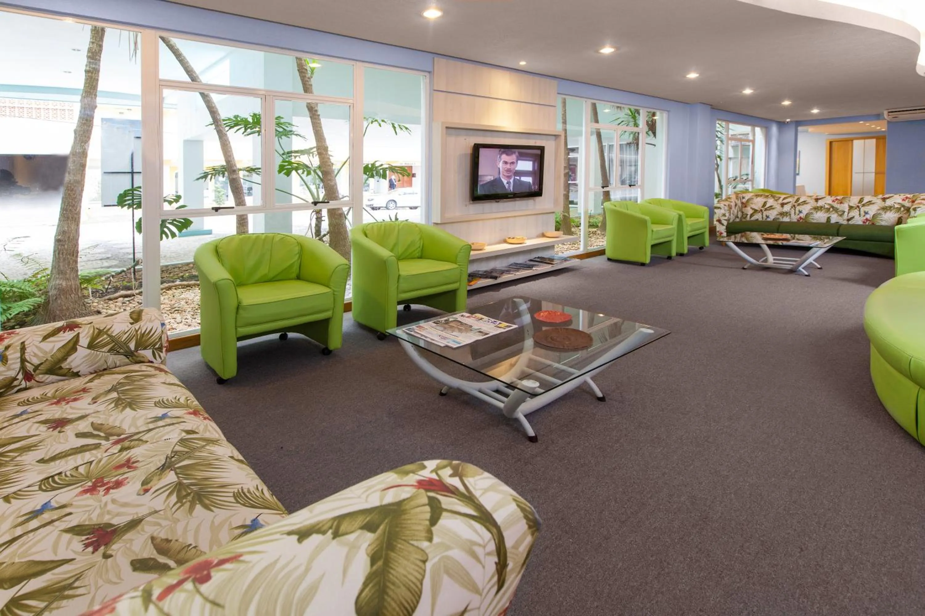 Lobby or reception in Solis Praia Hotel Itapema