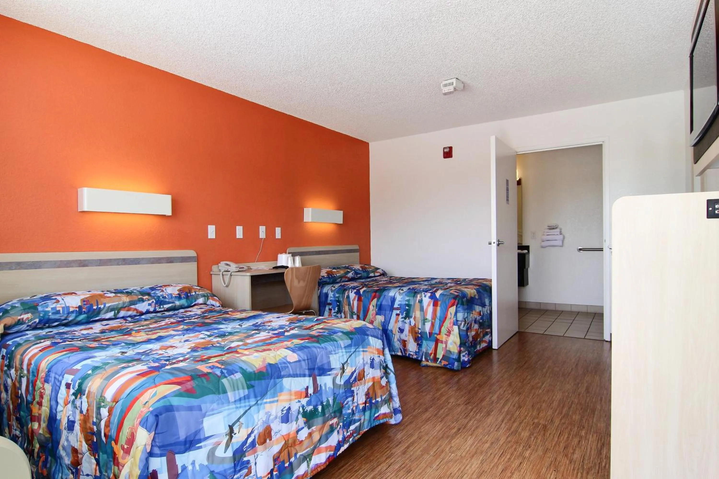 Photo of the whole room in Motel 6-Albuquerque, NM - South - Airport