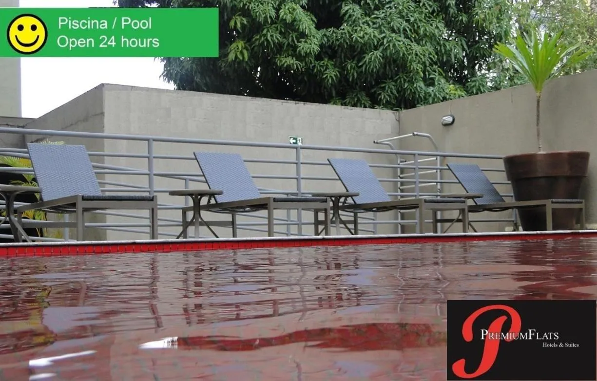 Swimming pool in Premium Flats Berrini - Boutique Hotel & Spa