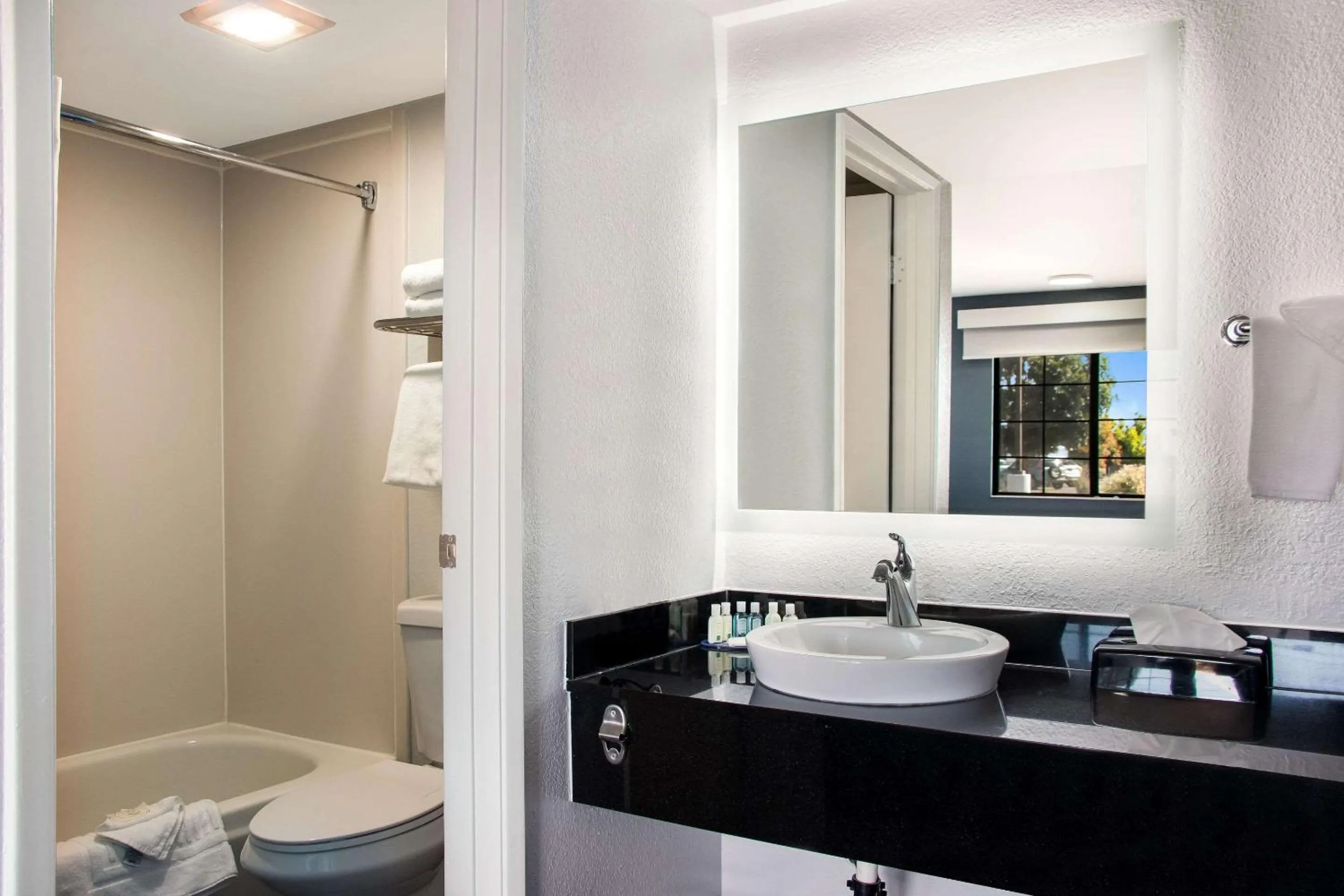 Bedroom in Quality Inn Santa Fe New Mexico