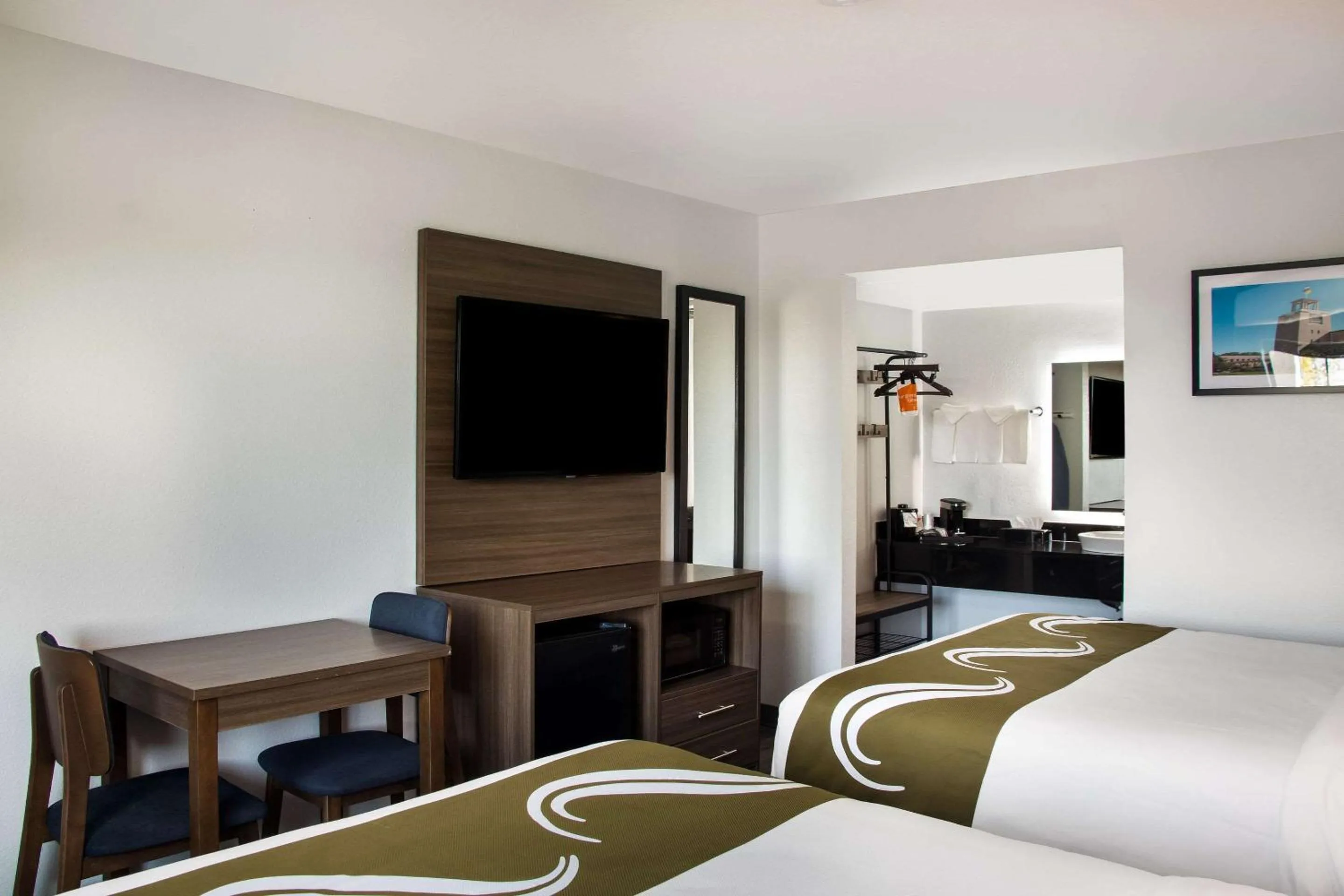 Bedroom, Bed in Quality Inn Santa Fe New Mexico