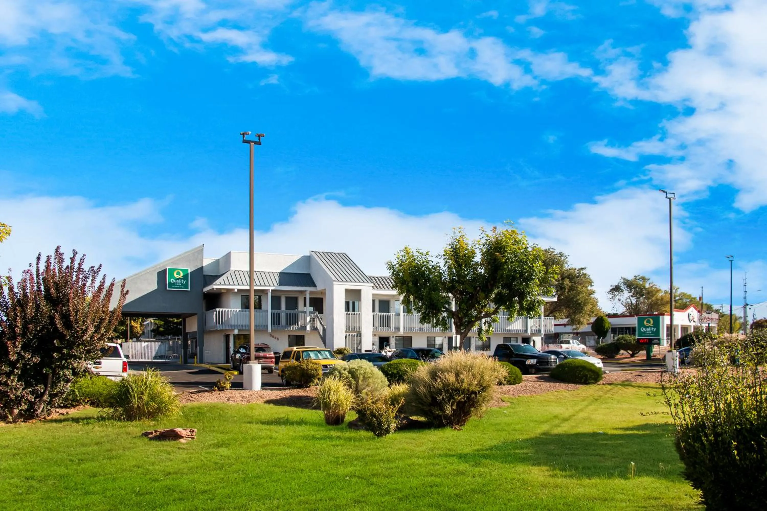 Property building in Quality Inn Santa Fe New Mexico