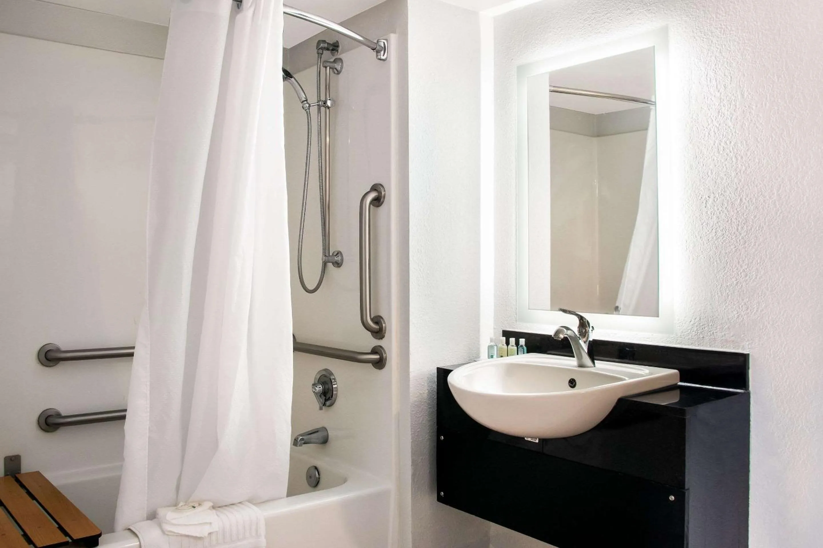 Bedroom in Quality Inn Santa Fe New Mexico