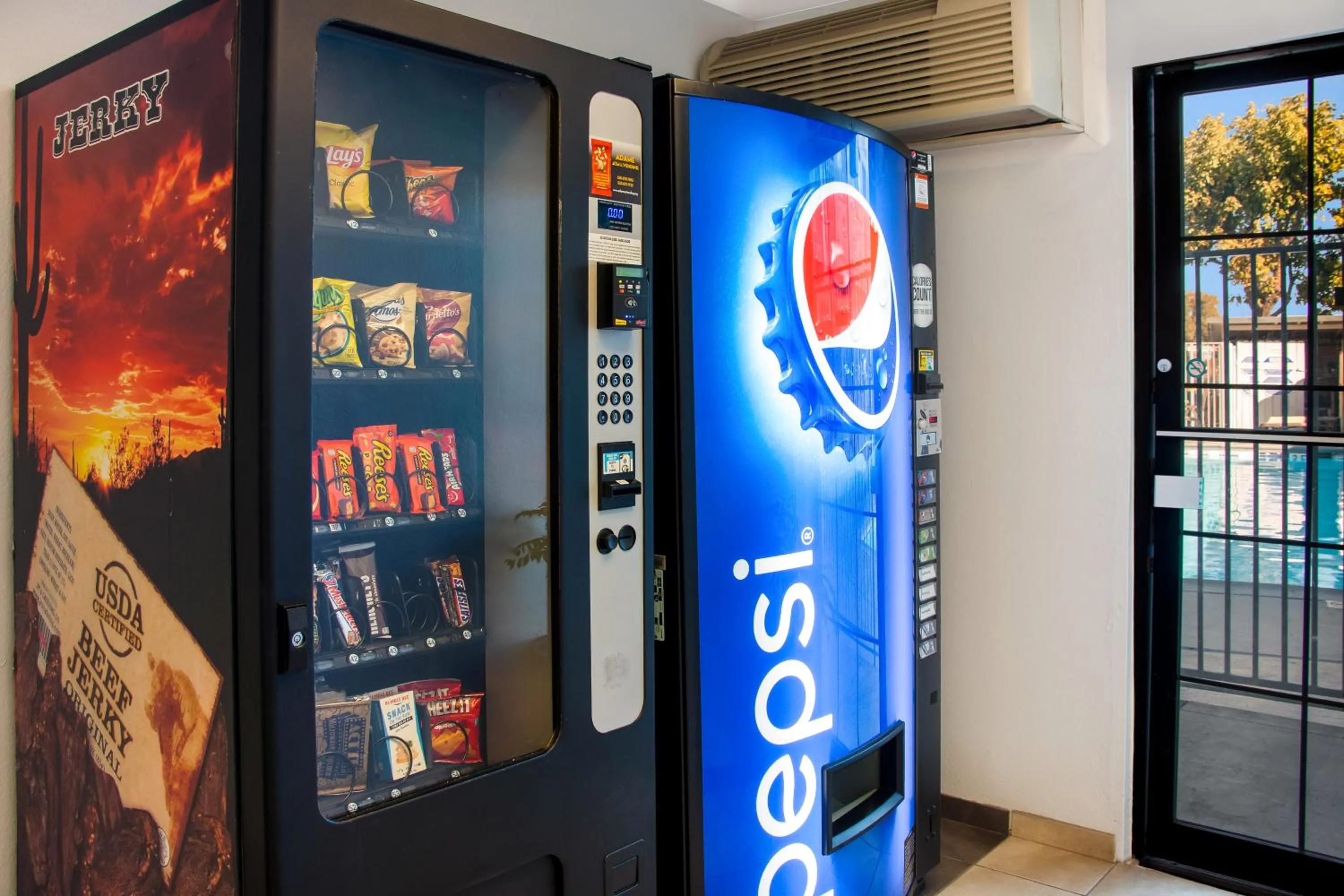 vending machine in Quality Inn Santa Fe New Mexico