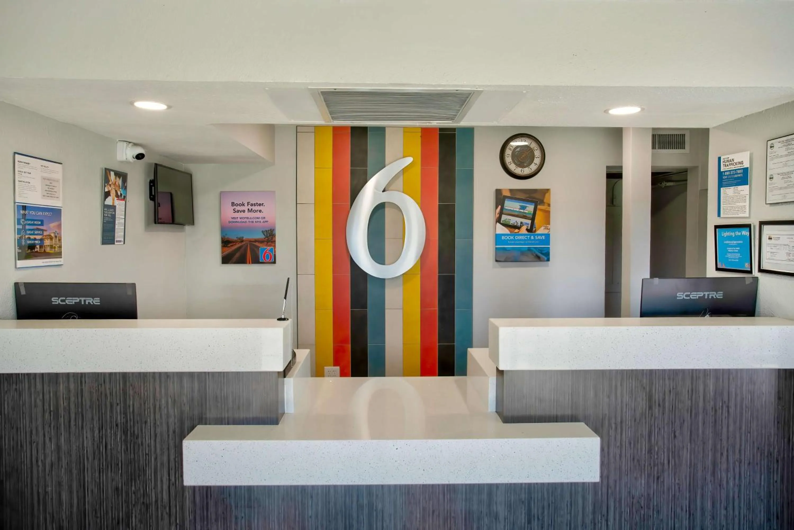 Lobby or reception in Motel 6-Kingman, AZ - Route 66 East