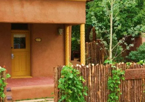 Antigua Inn
