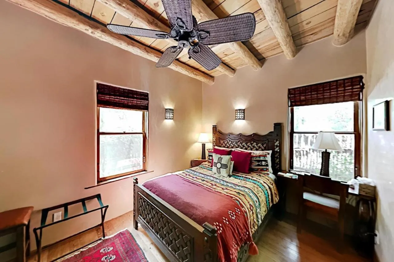Bed in Antigua Inn