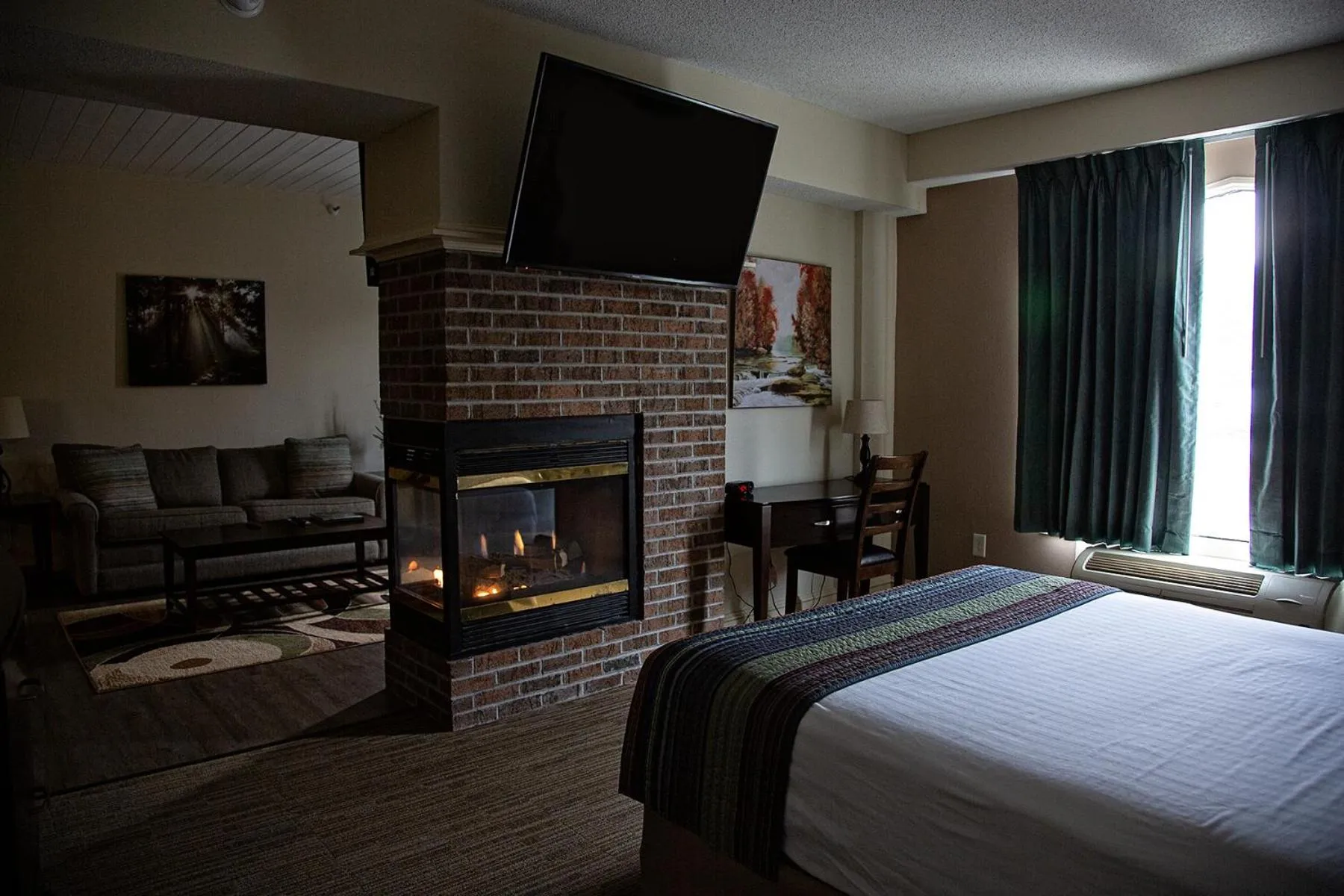 Other, Bed in McCoy's Inn