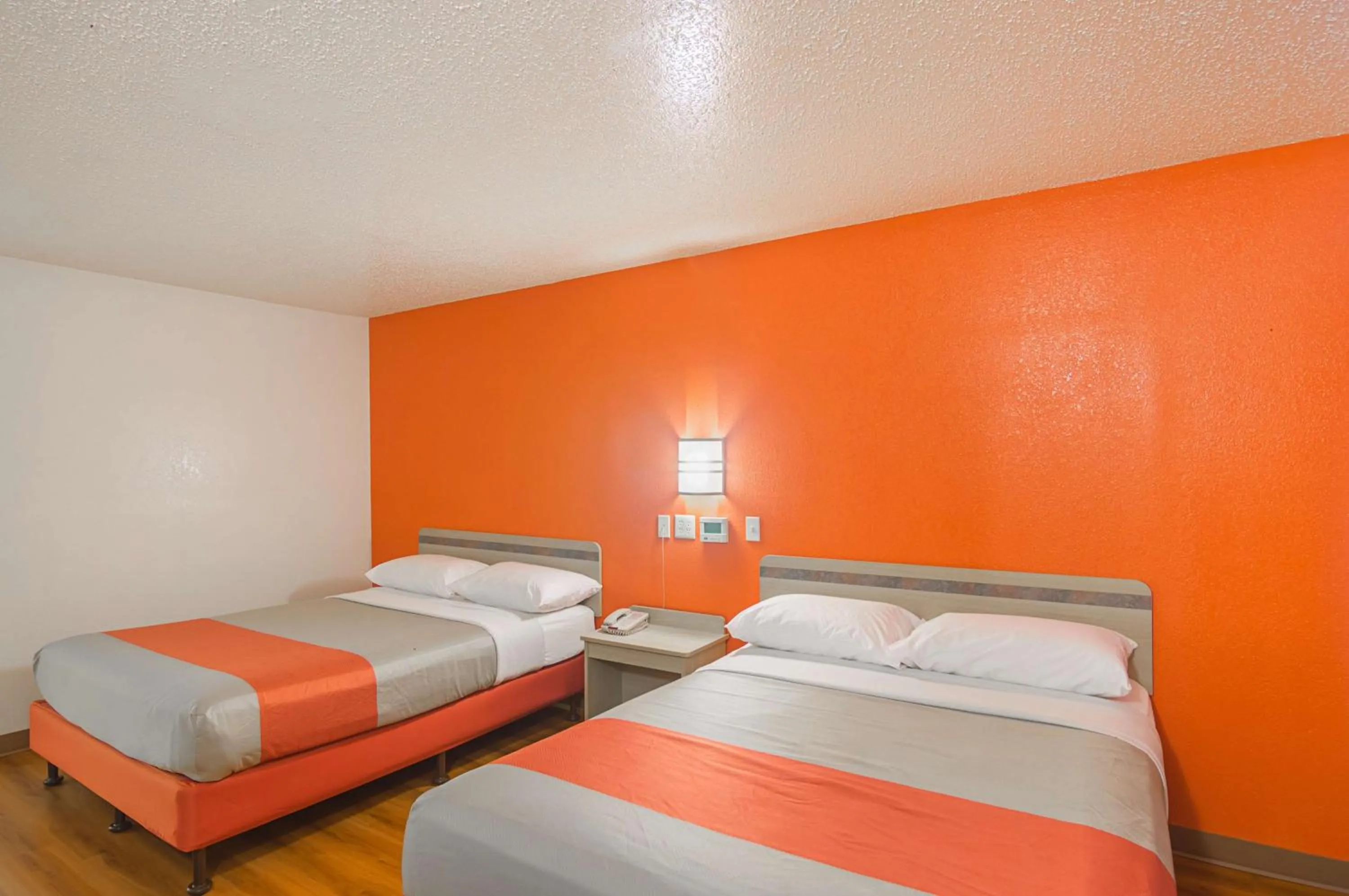 Photo of the whole room, Bed in Motel 6-Lawton, OK