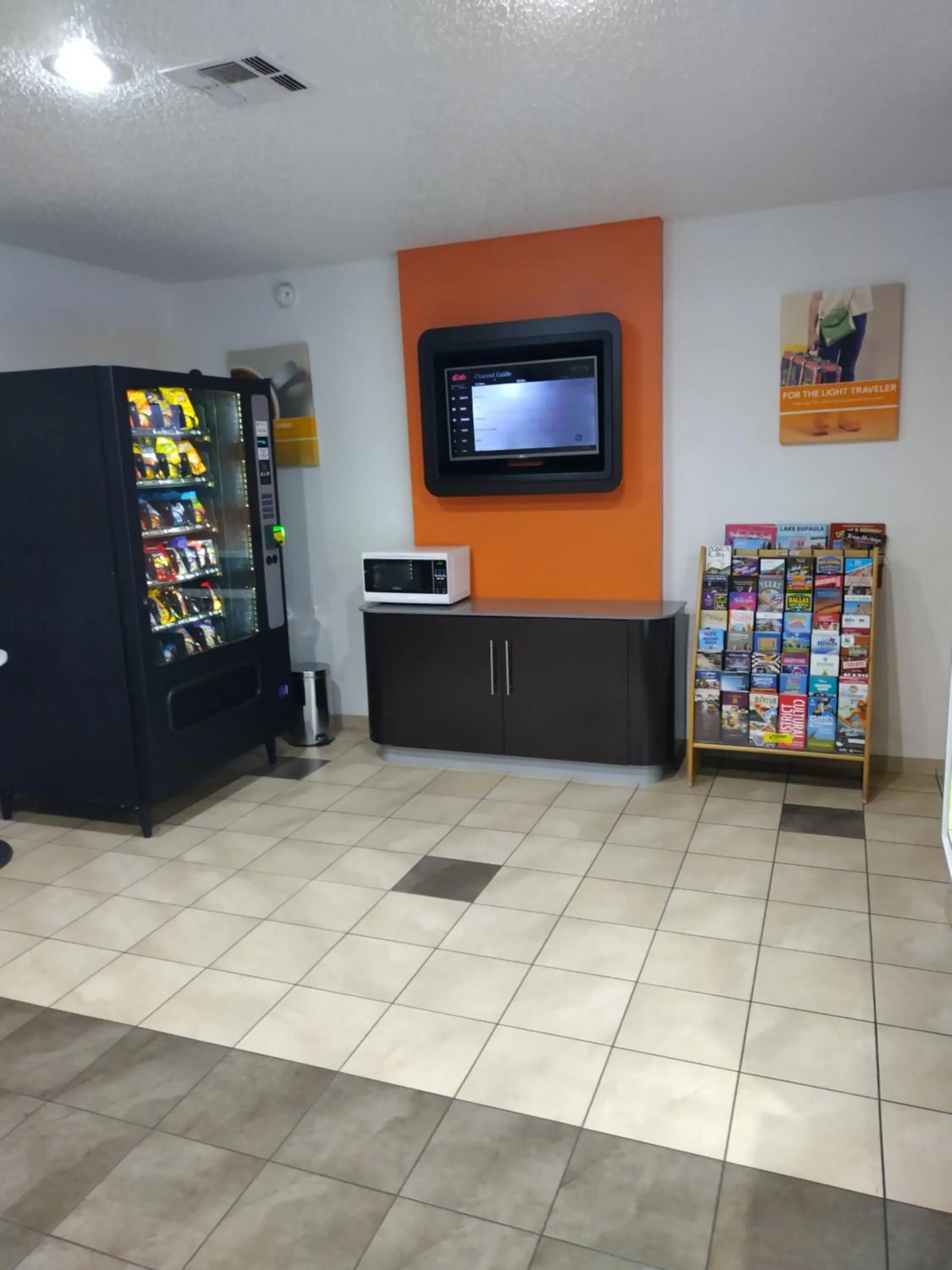 Property building in Motel 6-Lawton, OK