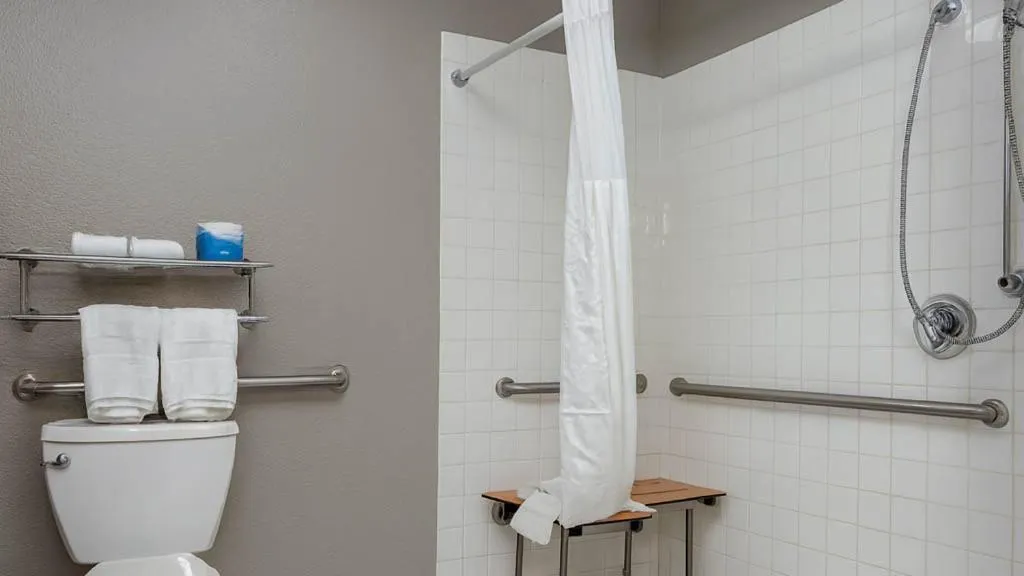 Bathroom in Motel 6-San Diego, CA - Downtown