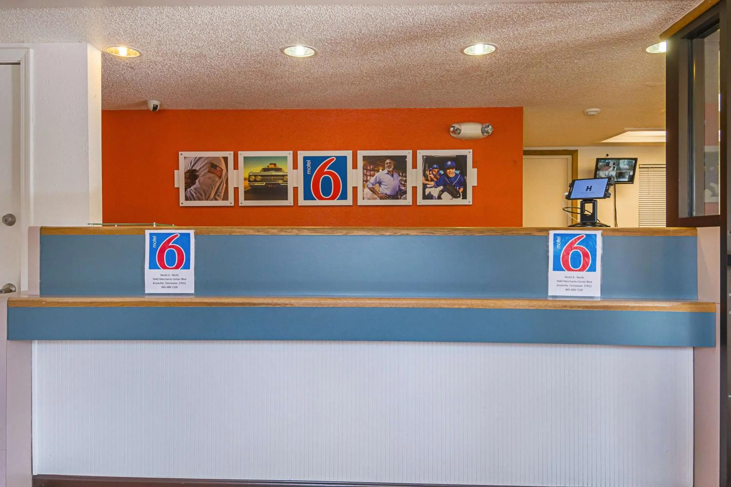 Lobby or reception in Motel 6-Knoxville, TN - North