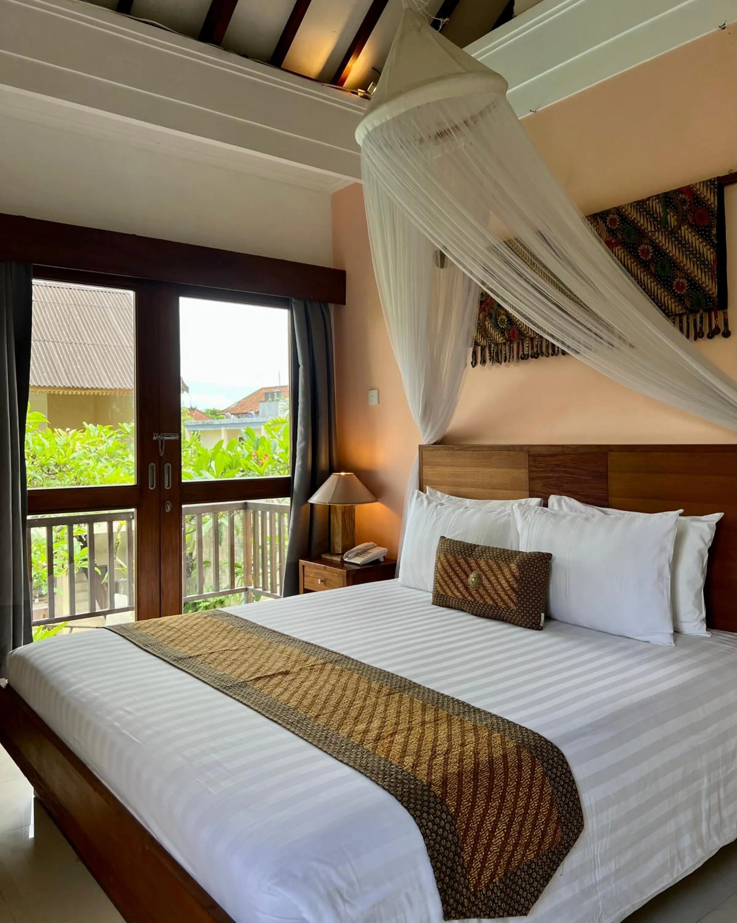 Bed in Villa Puriartha Ubud