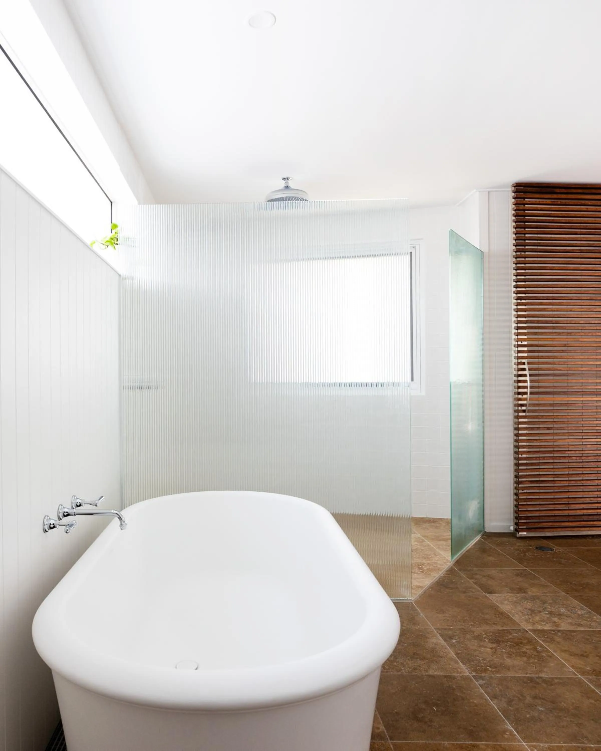 Bath in Bannisters by the Sea Mollymook