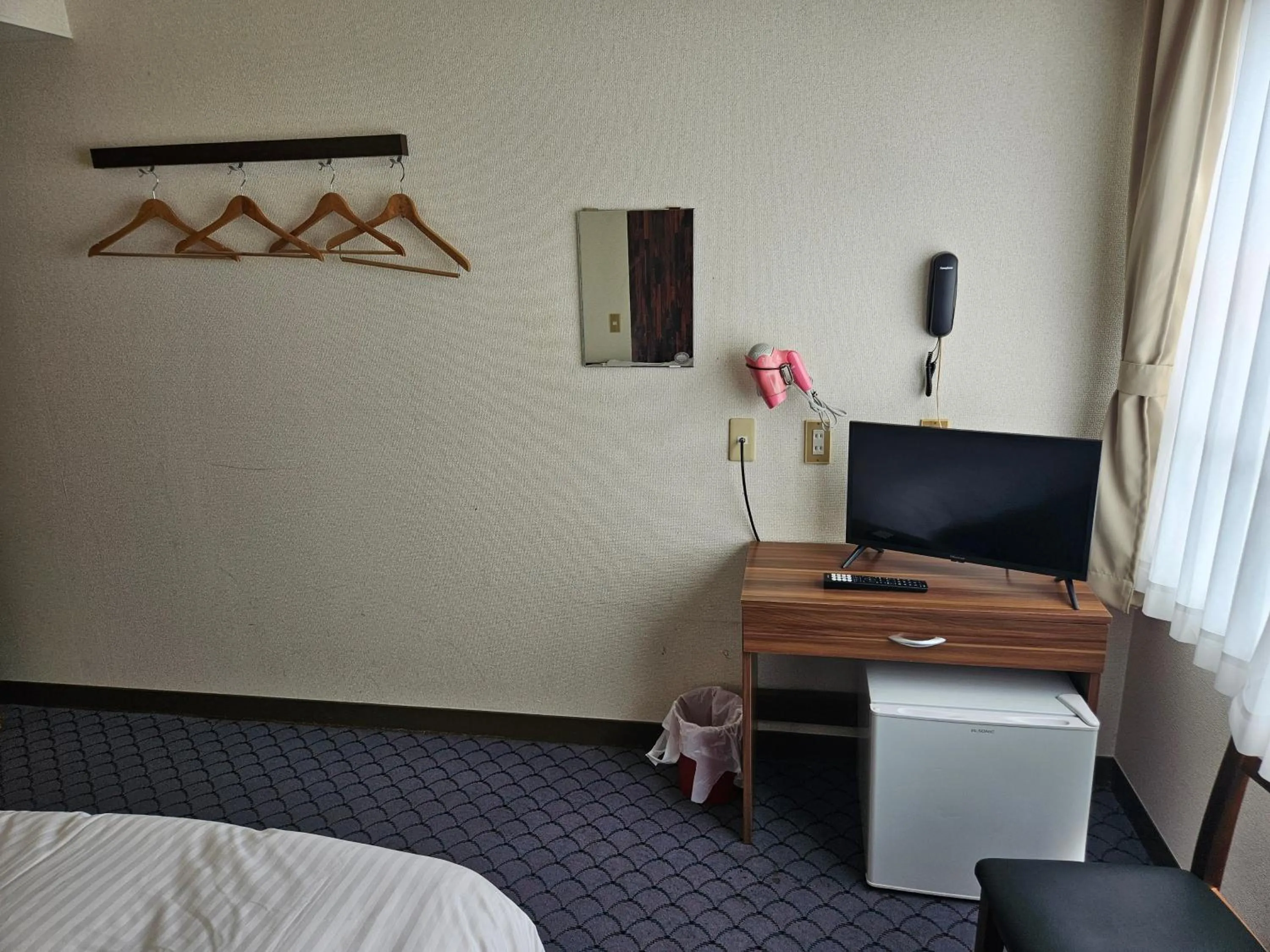TV and multimedia, Bed in Plaza Inn Kawaguchiko